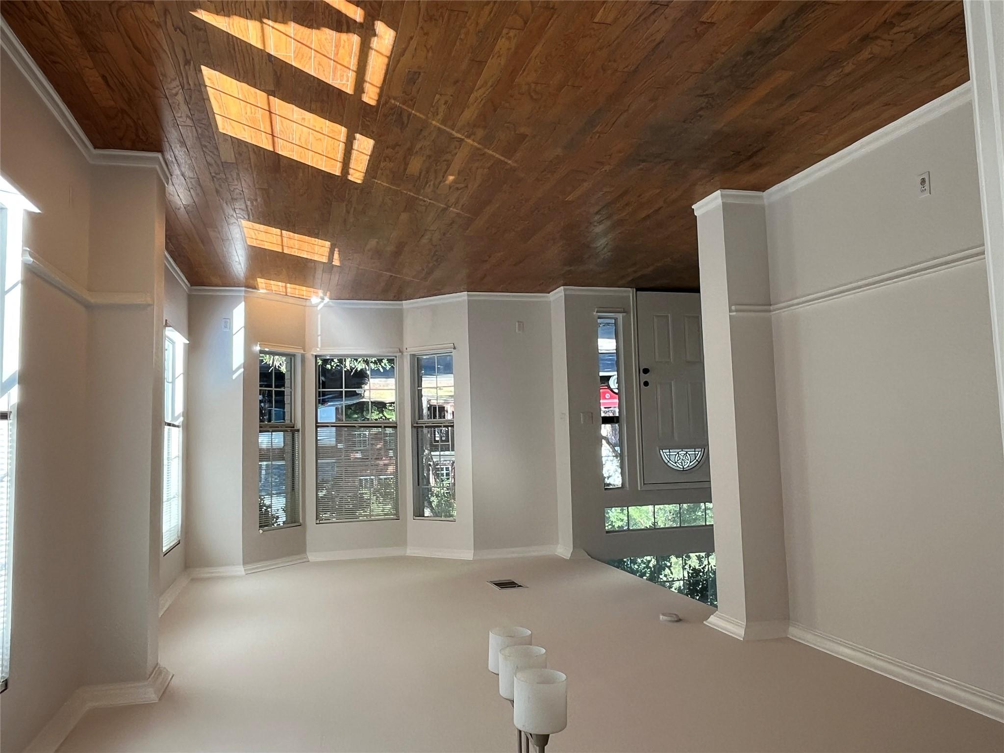 402 Keenland Dr, Georgetown, TX 78626