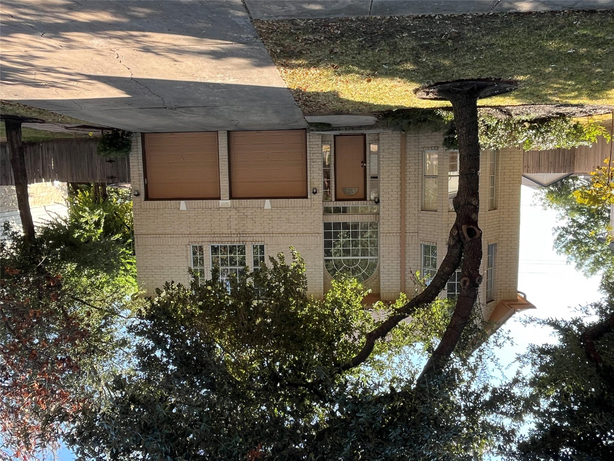 402 Keenland Dr, Georgetown, TX 78626