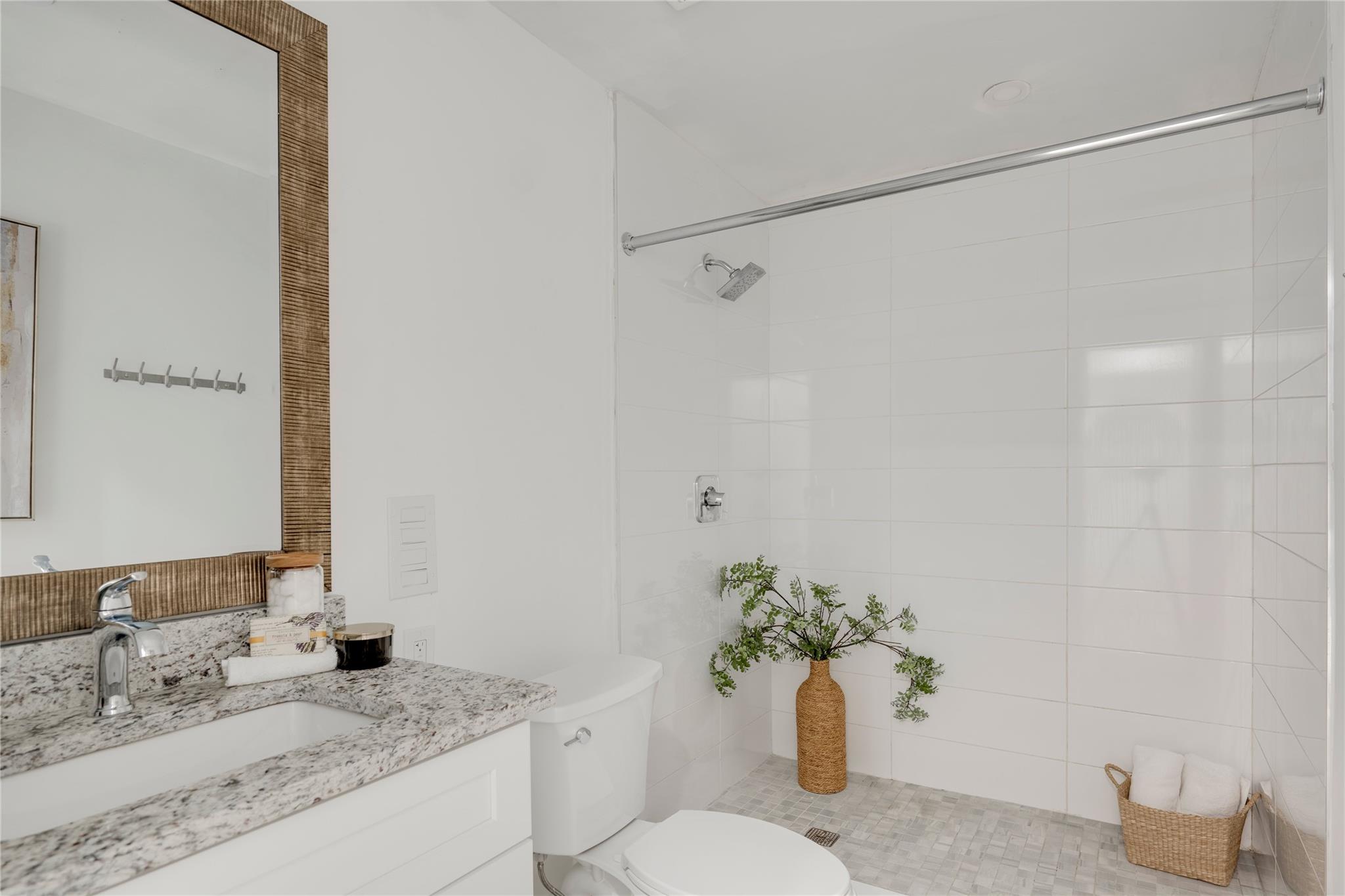 4202 N Hills Dr, Austin, TX 78731