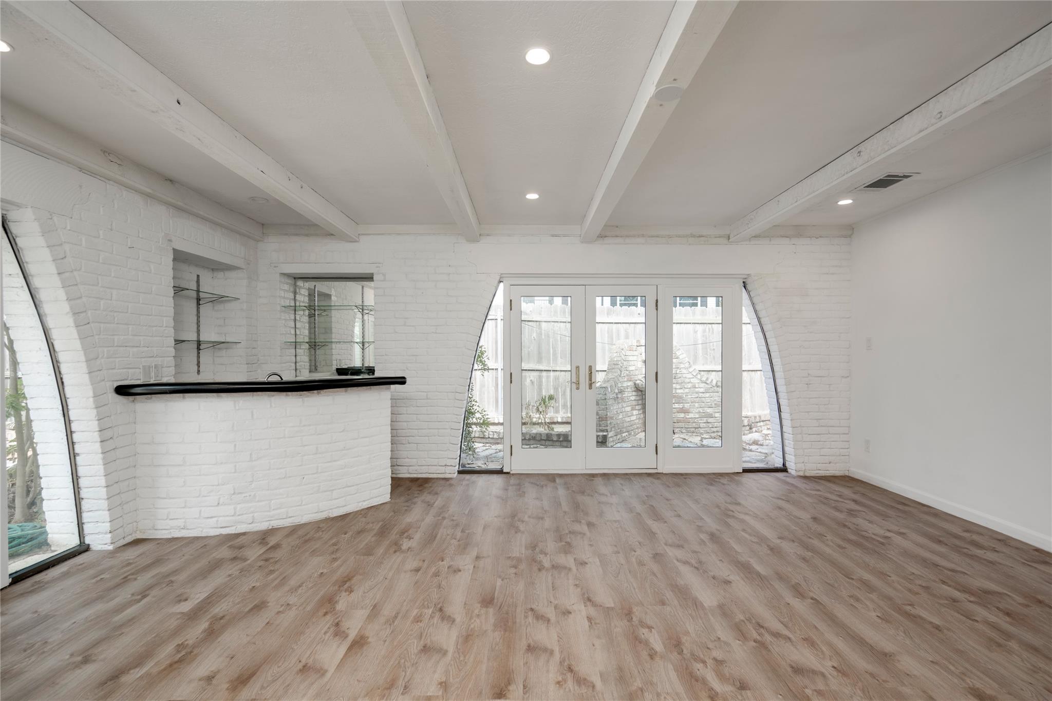 4202 N Hills Dr, Austin, TX 78731