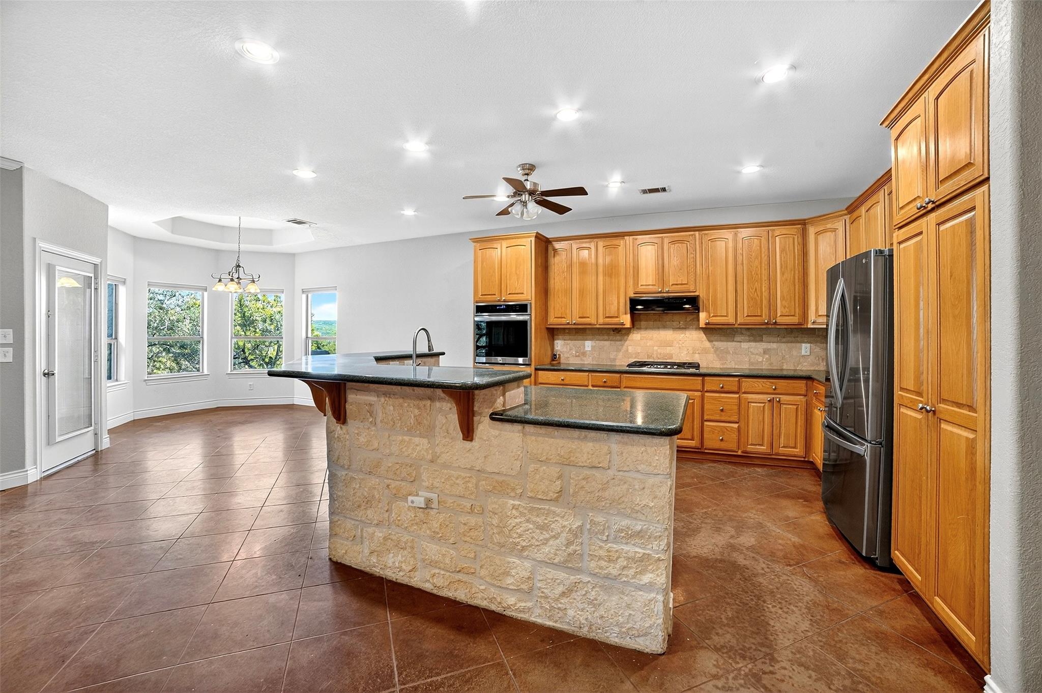 116 Grey Fox Ln, Bertram, TX 78605