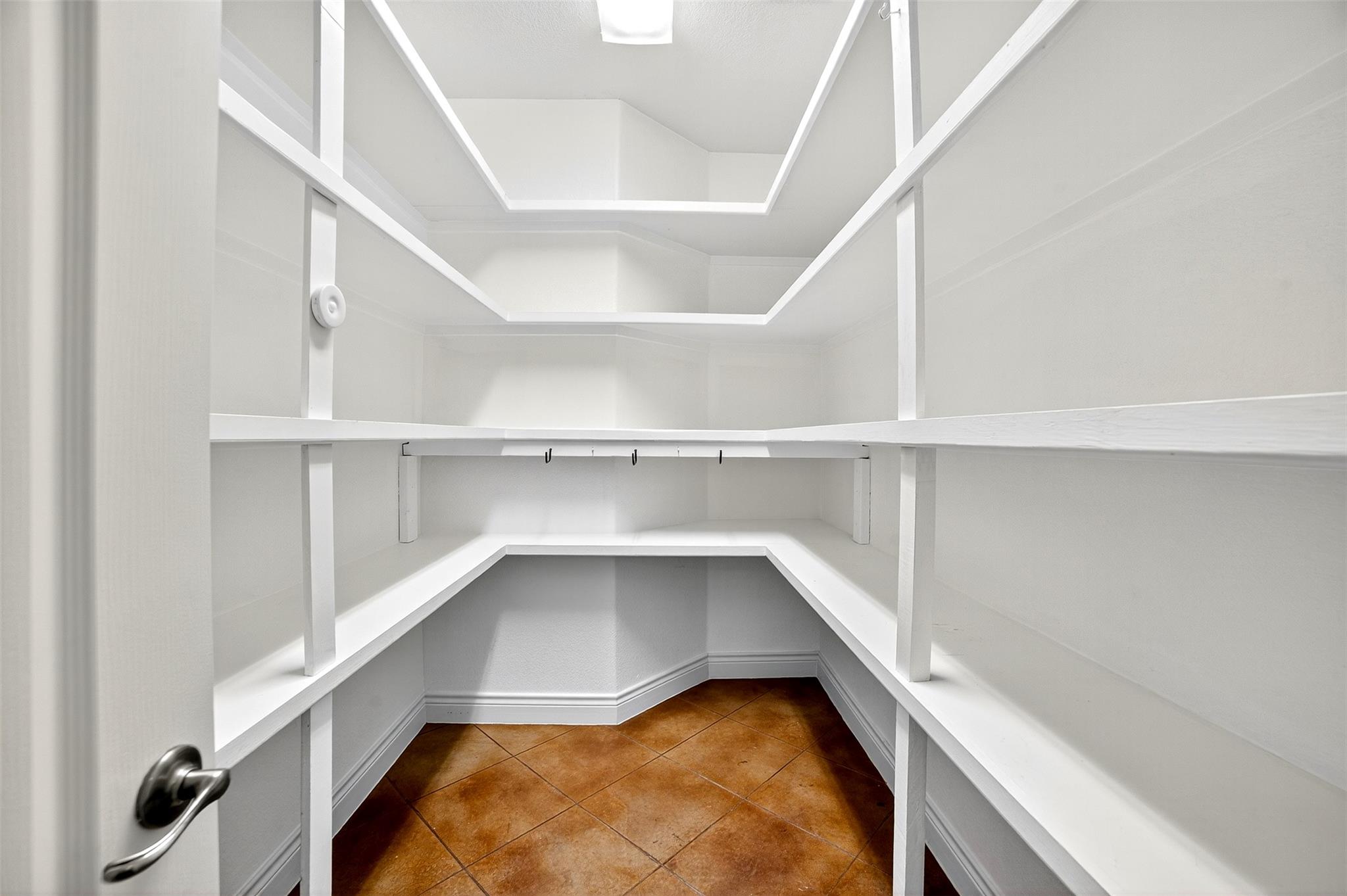 116 Grey Fox Ln, Bertram, TX 78605