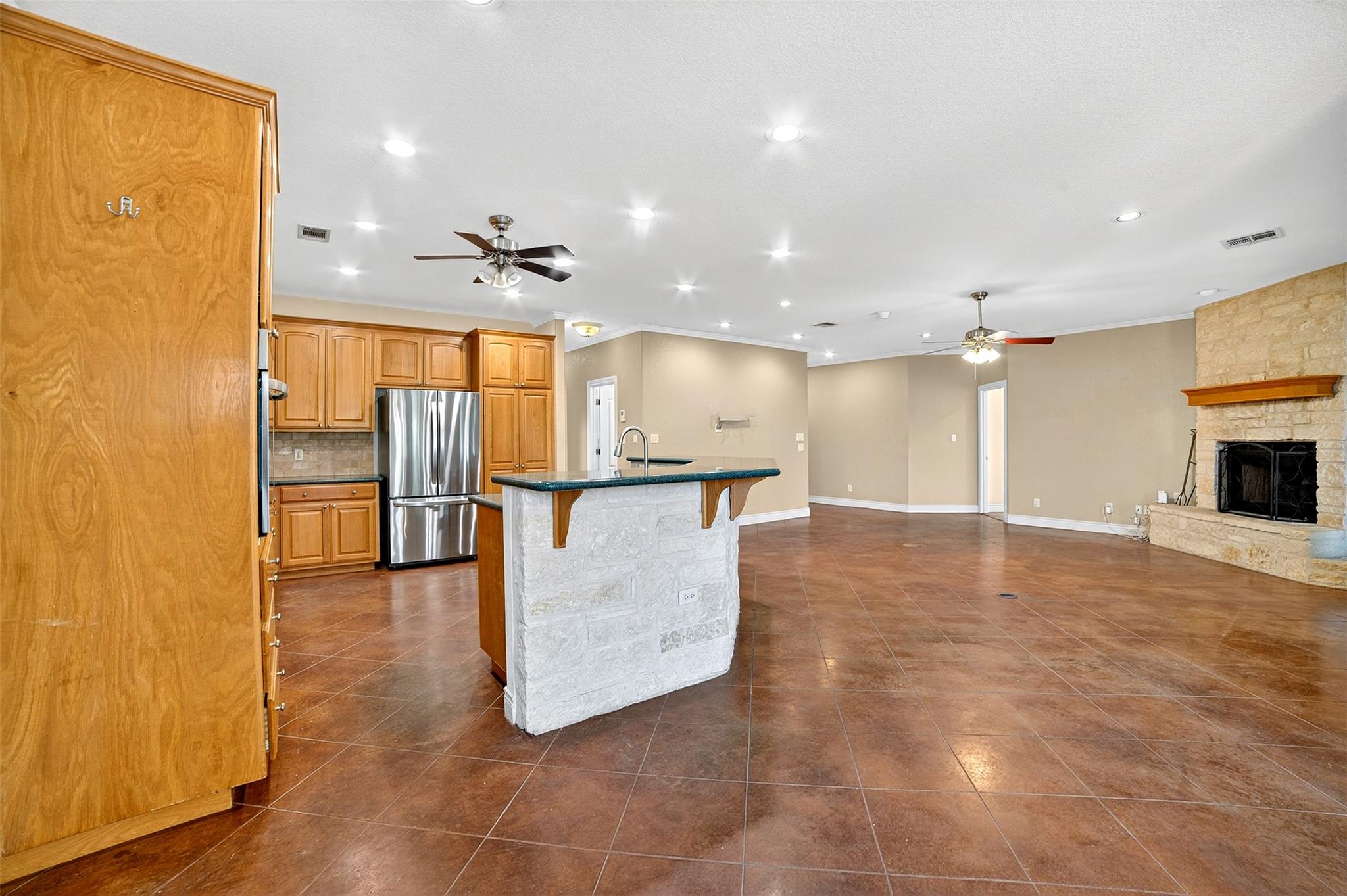 116 Grey Fox Ln, Bertram, TX 78605