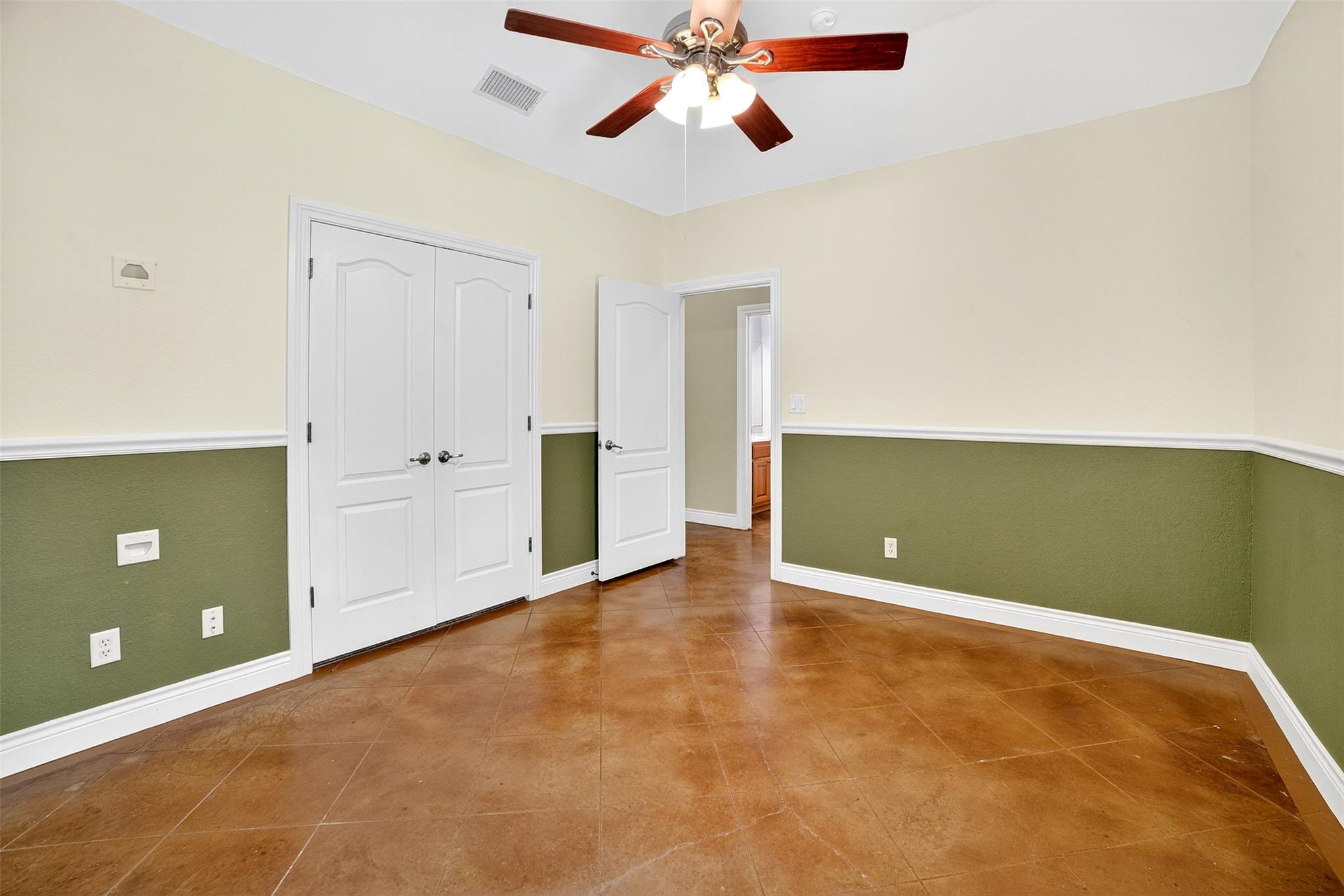 116 Grey Fox Ln, Bertram, TX 78605