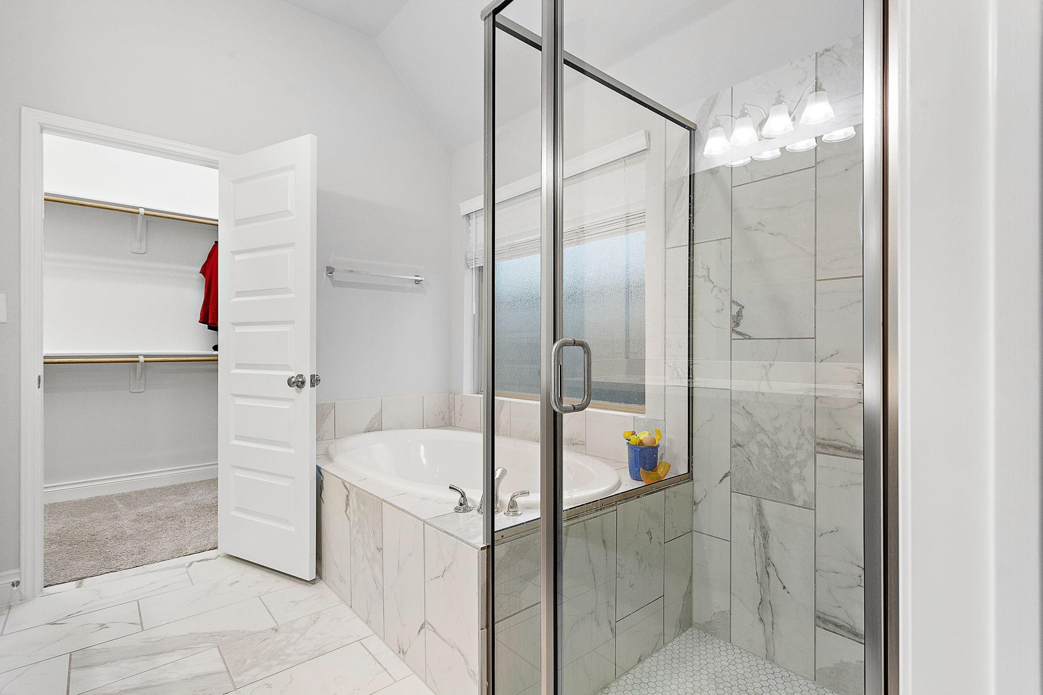 321 BERKELEY Pl, Georgetown, TX 78628