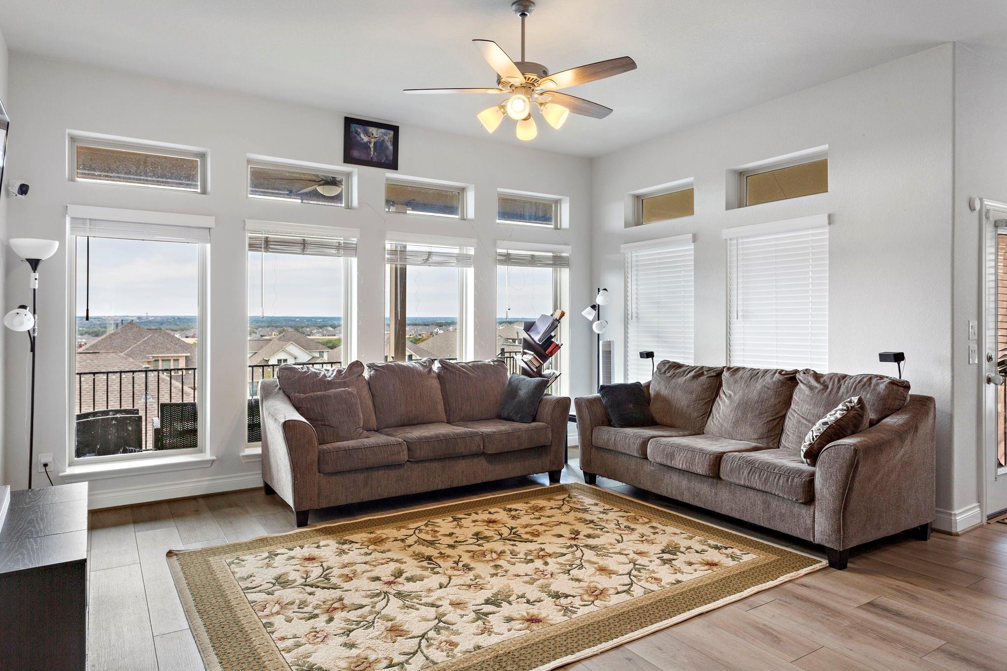 321 BERKELEY Pl, Georgetown, TX 78628