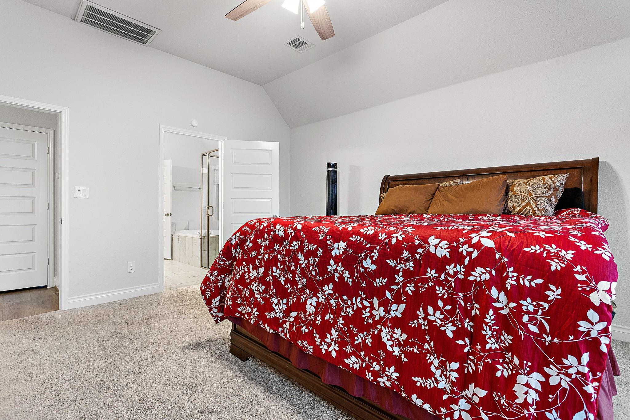 321 BERKELEY Pl, Georgetown, TX 78628