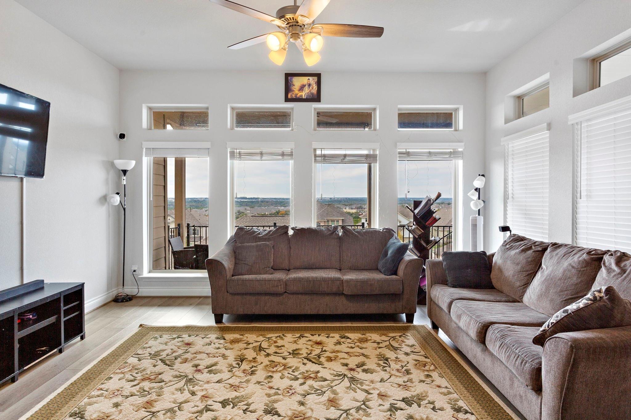 321 BERKELEY Pl, Georgetown, TX 78628