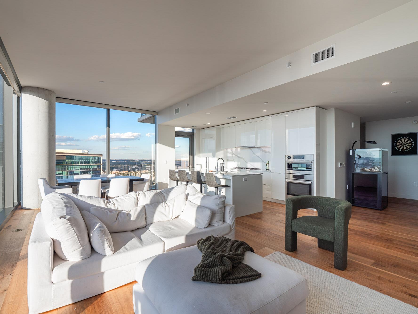 44 East Ave # 4303, Austin, TX 78701