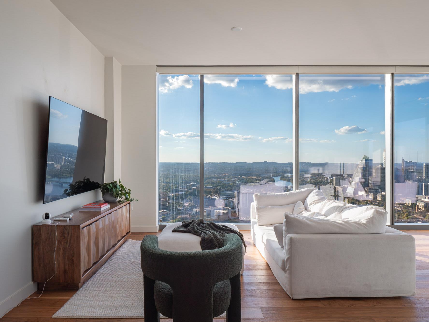 44 East Ave # 4303, Austin, TX 78701