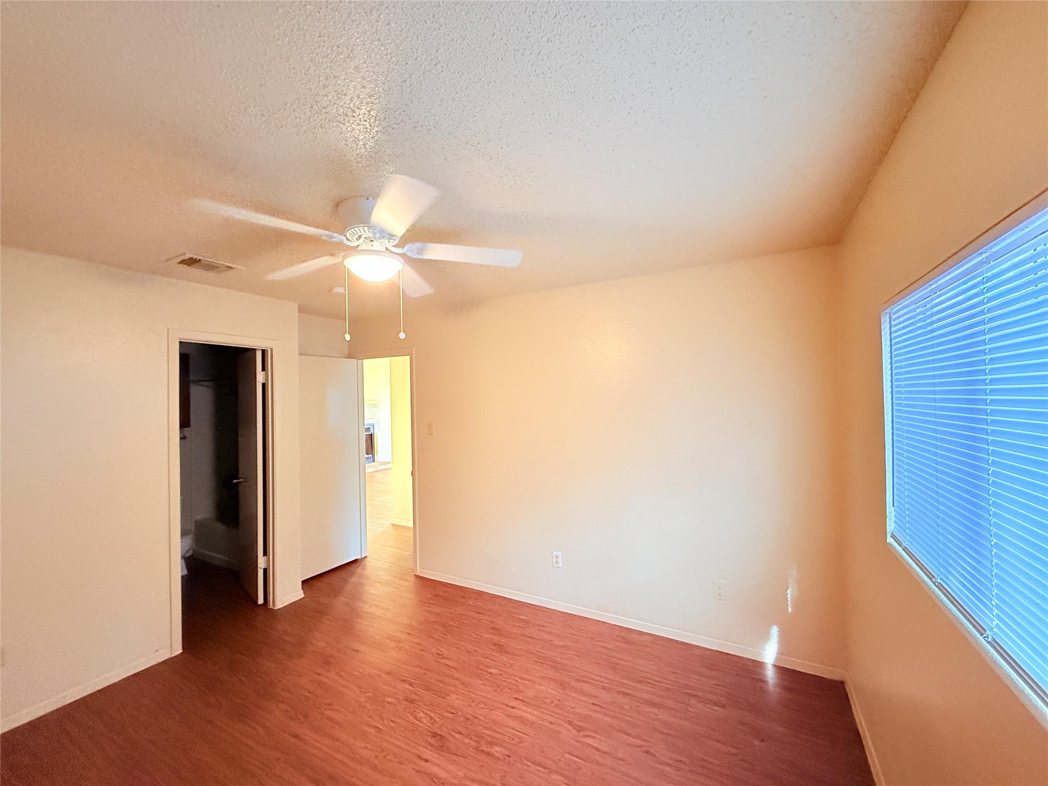 10611 Archdale Dr, Austin, TX 78748