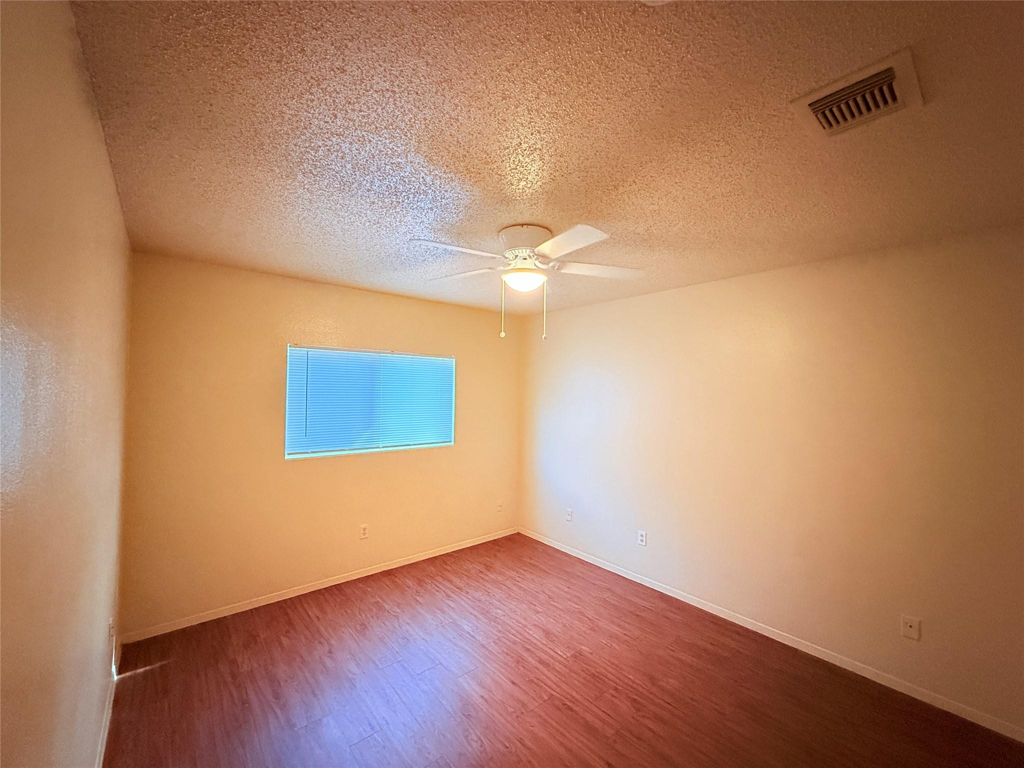 10611 Archdale Dr, Austin, TX 78748