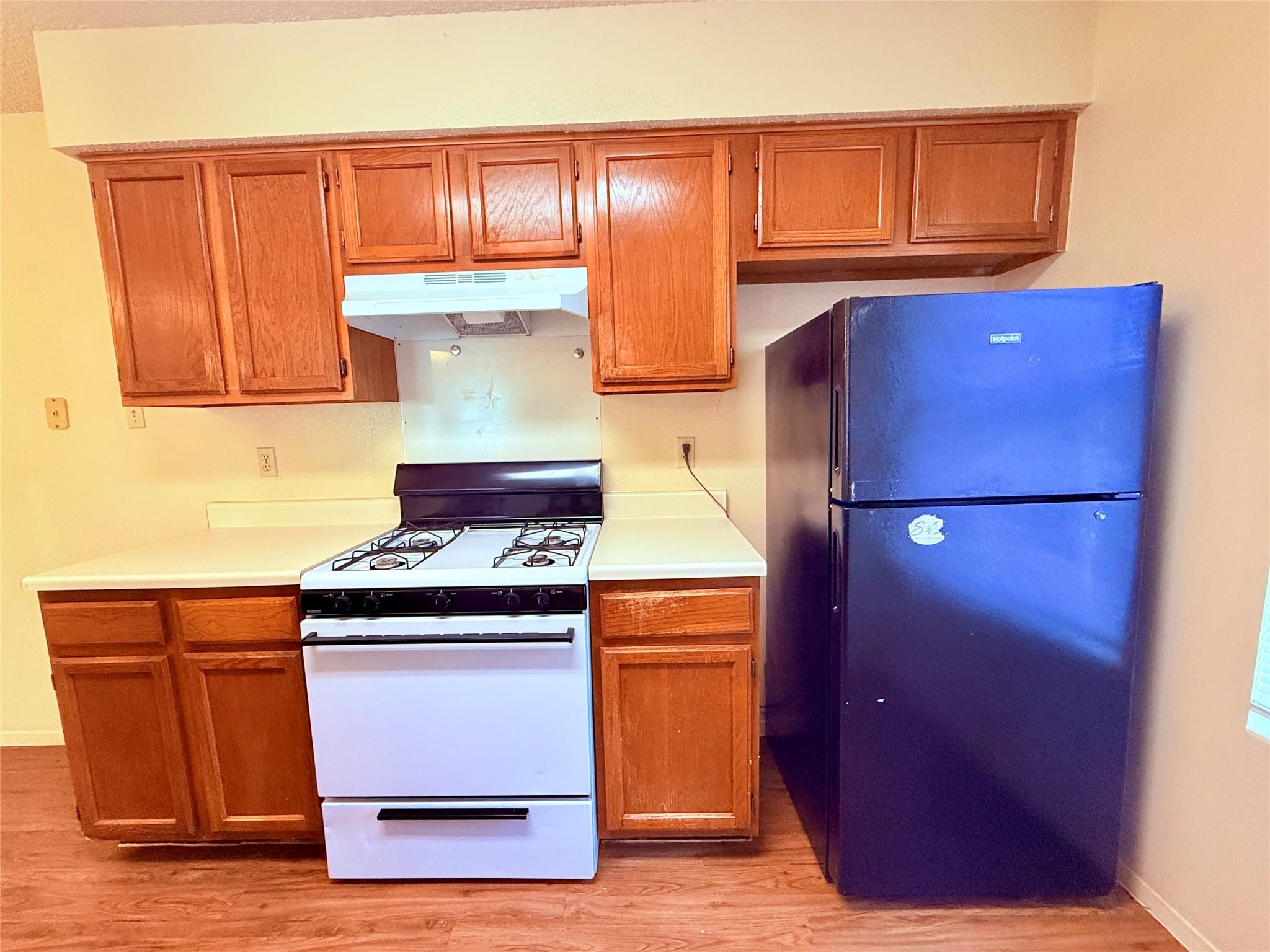 10611 Archdale Dr, Austin, TX 78748