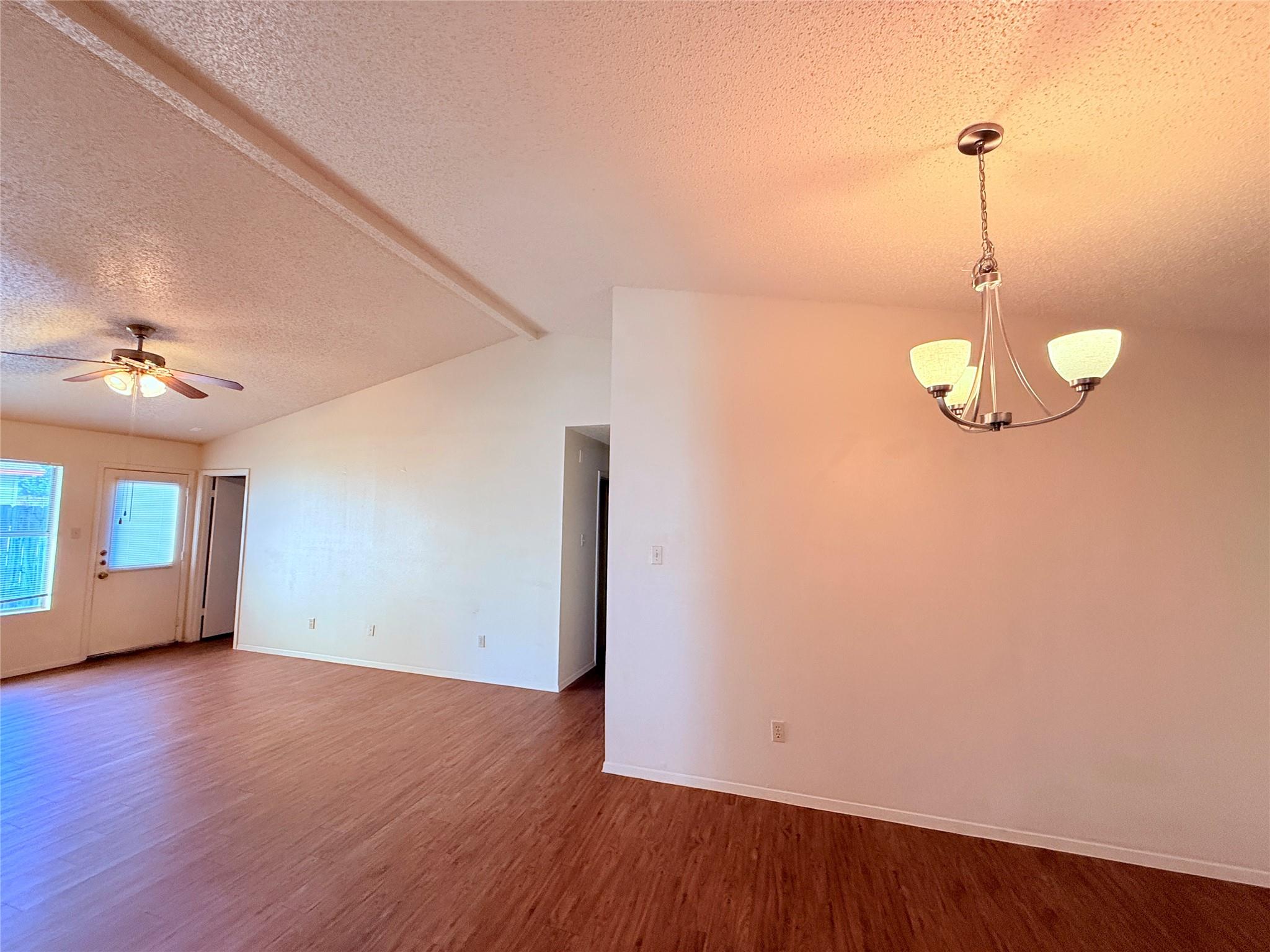 10611 Archdale Dr, Austin, TX 78748