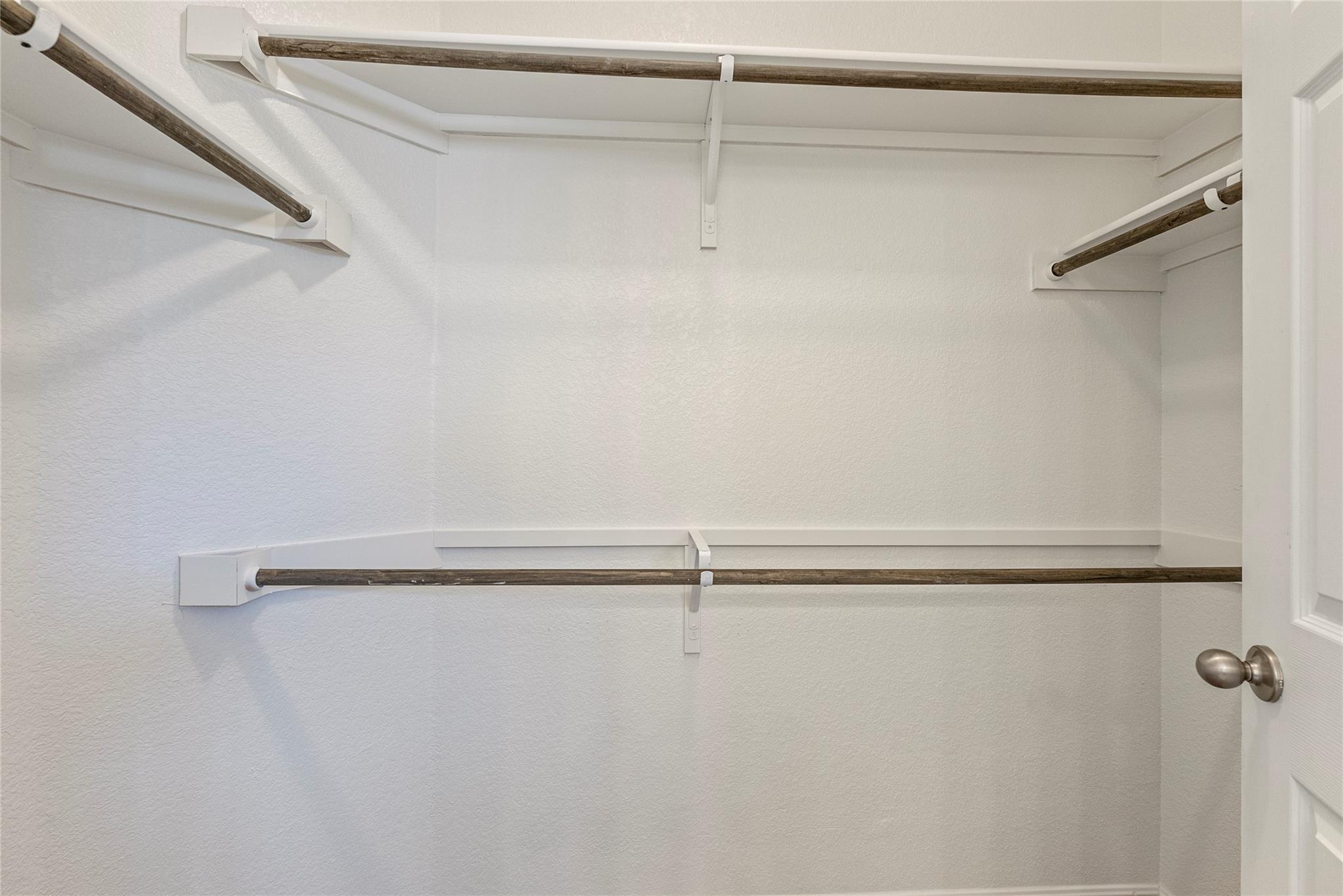 10704 Sentinel Dr, Austin, TX 78747