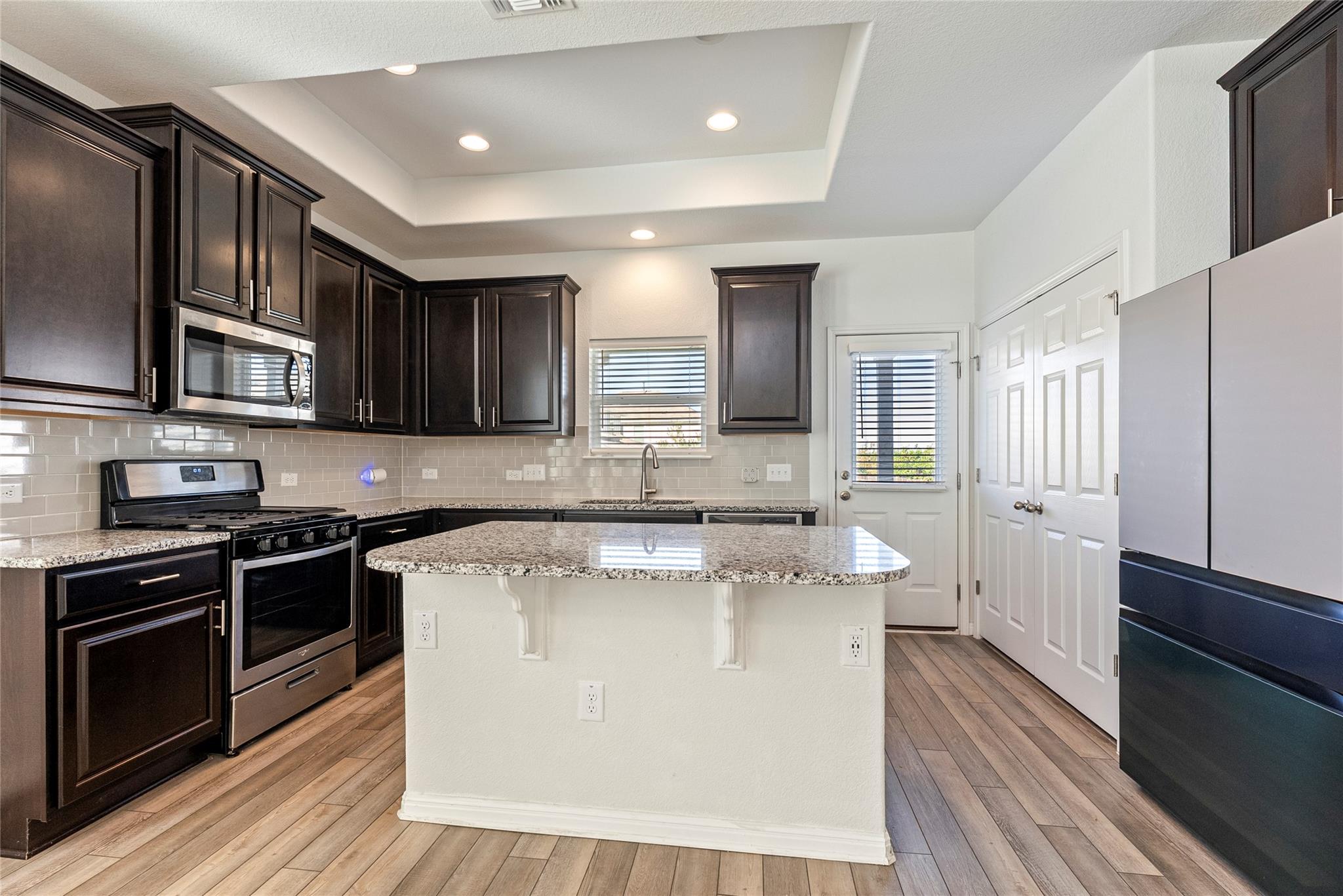 10704 Sentinel Dr, Austin, TX 78747