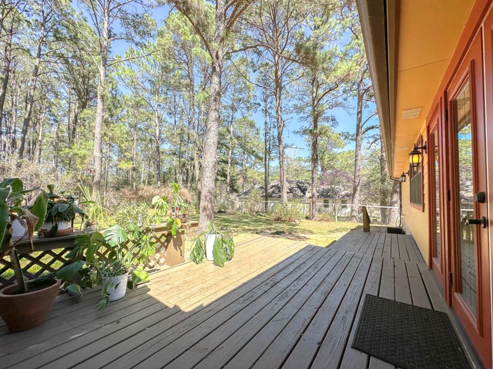 251 Pine View Loop, Bastrop, TX 78602