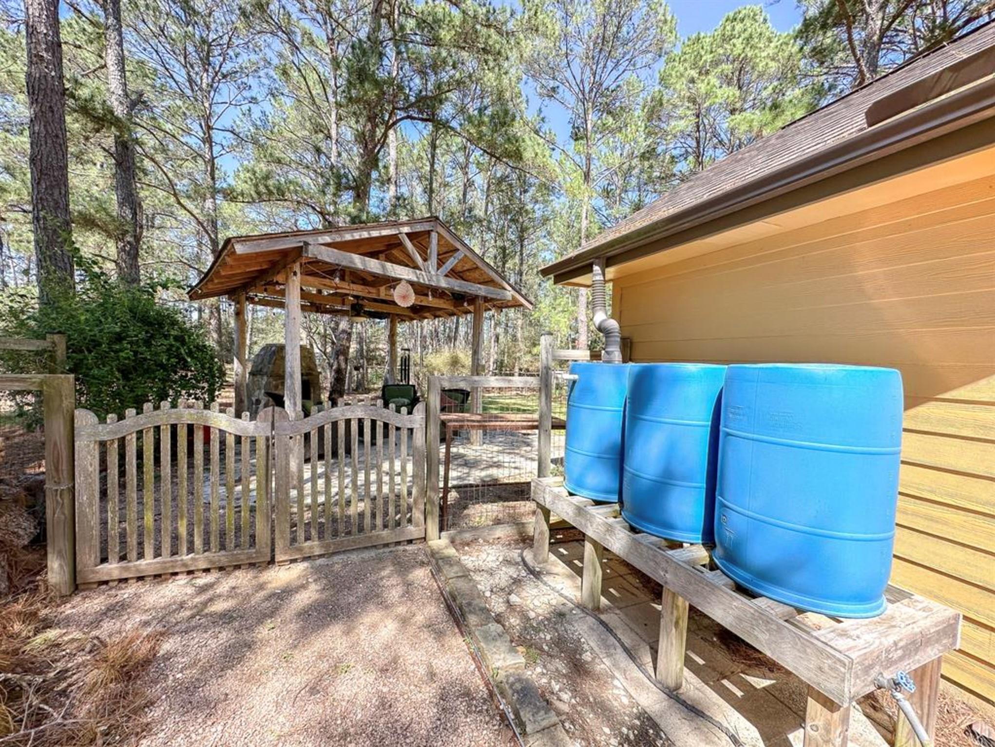 251 Pine View Loop, Bastrop, TX 78602