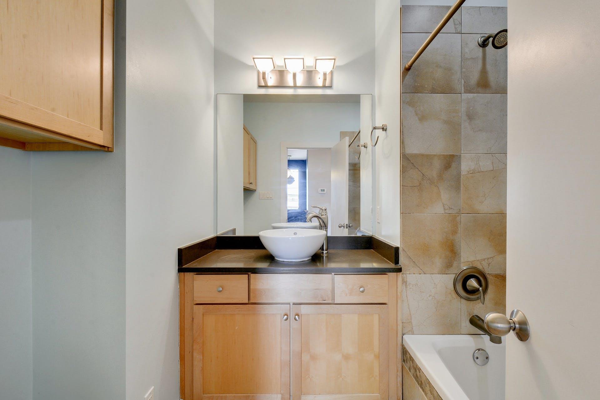 1203 E 2nd St # B, Austin, TX 78702