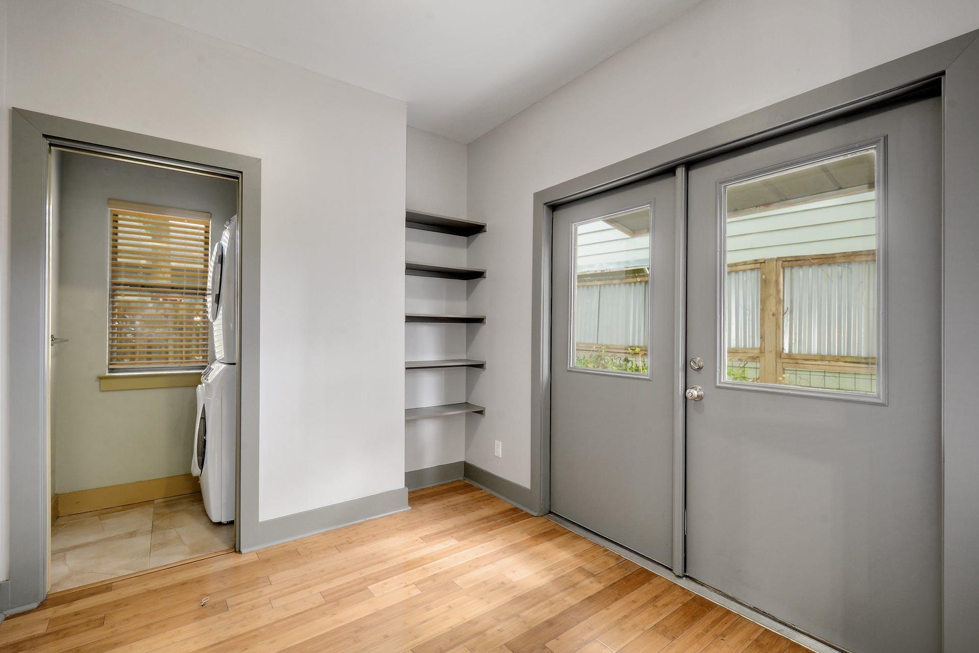 1203 E 2nd St # B, Austin, TX 78702