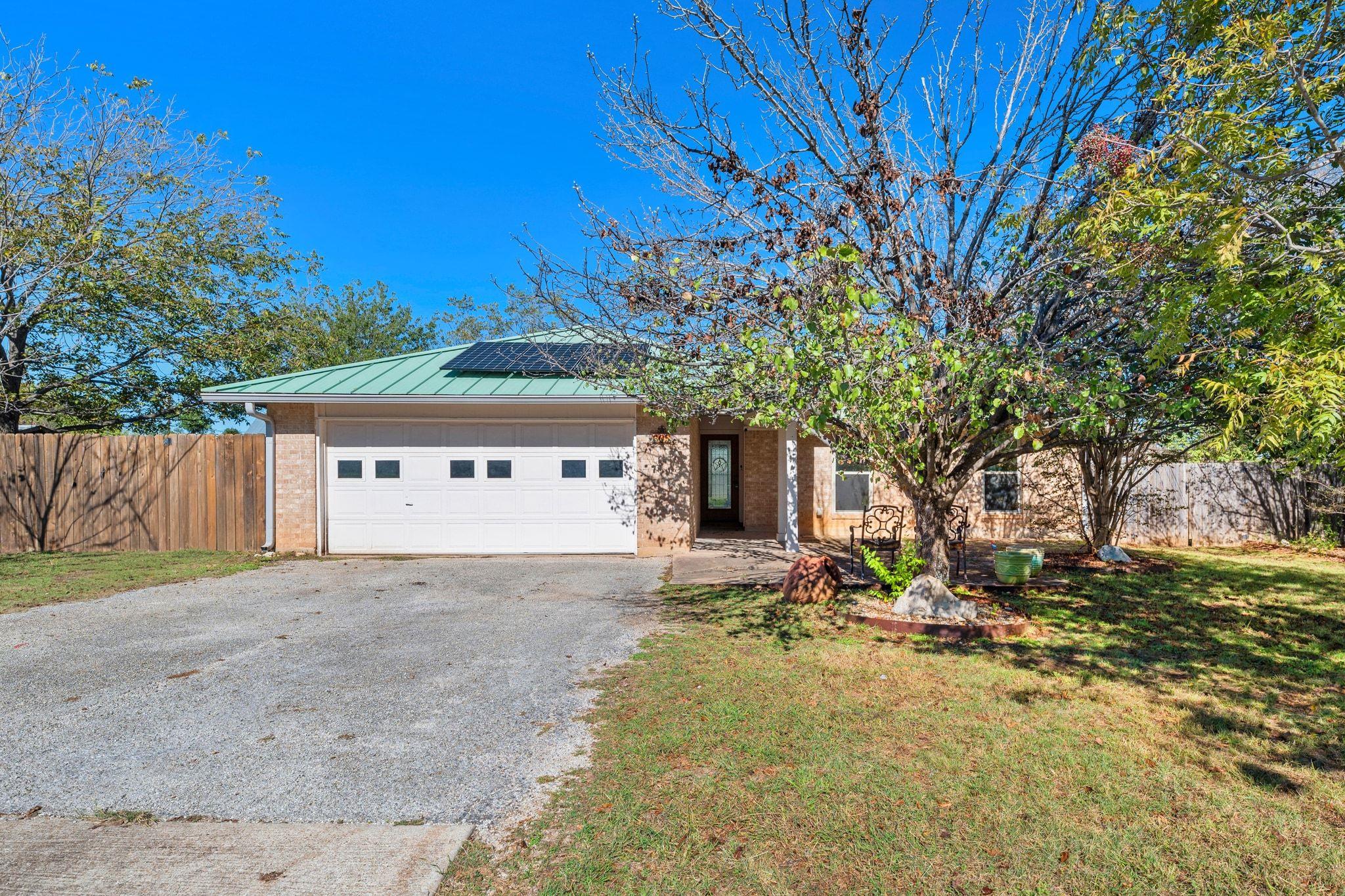 605 Apache Trl, Leander, TX 78641