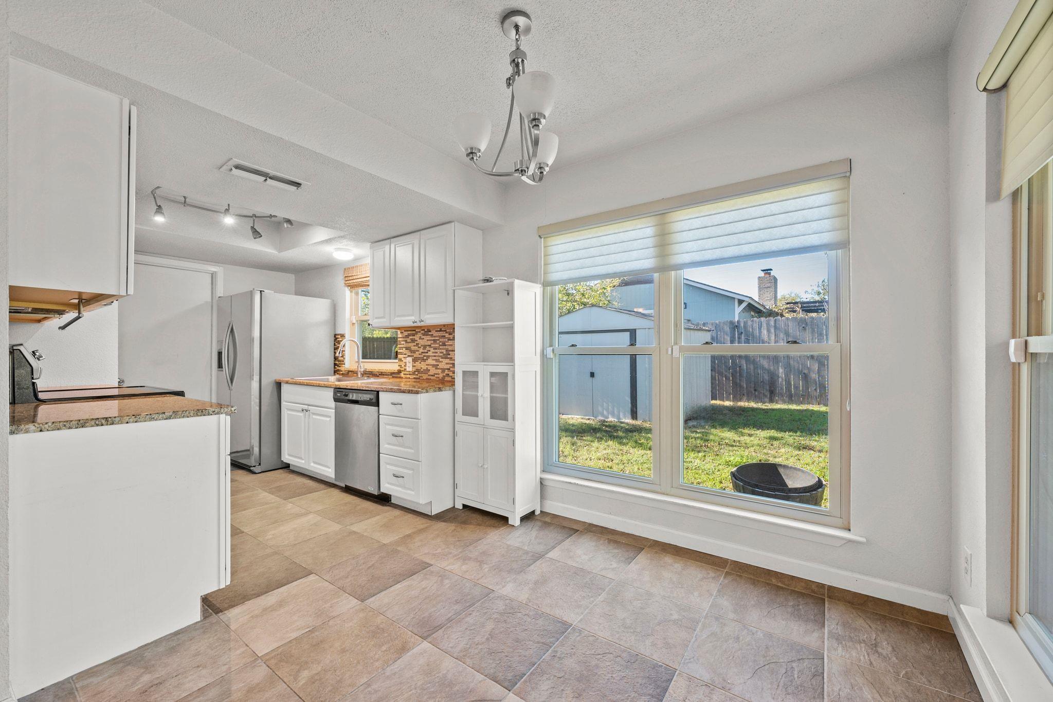 605 Apache Trl, Leander, TX 78641