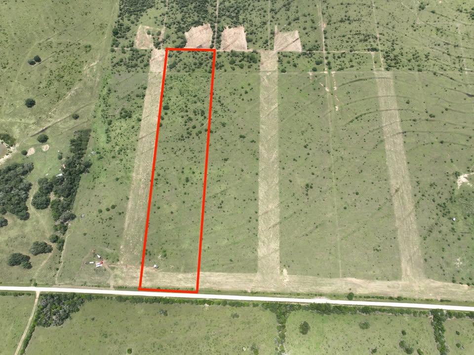 Lot 9 Concrete Edgar Rd, Cuero, TX 77954