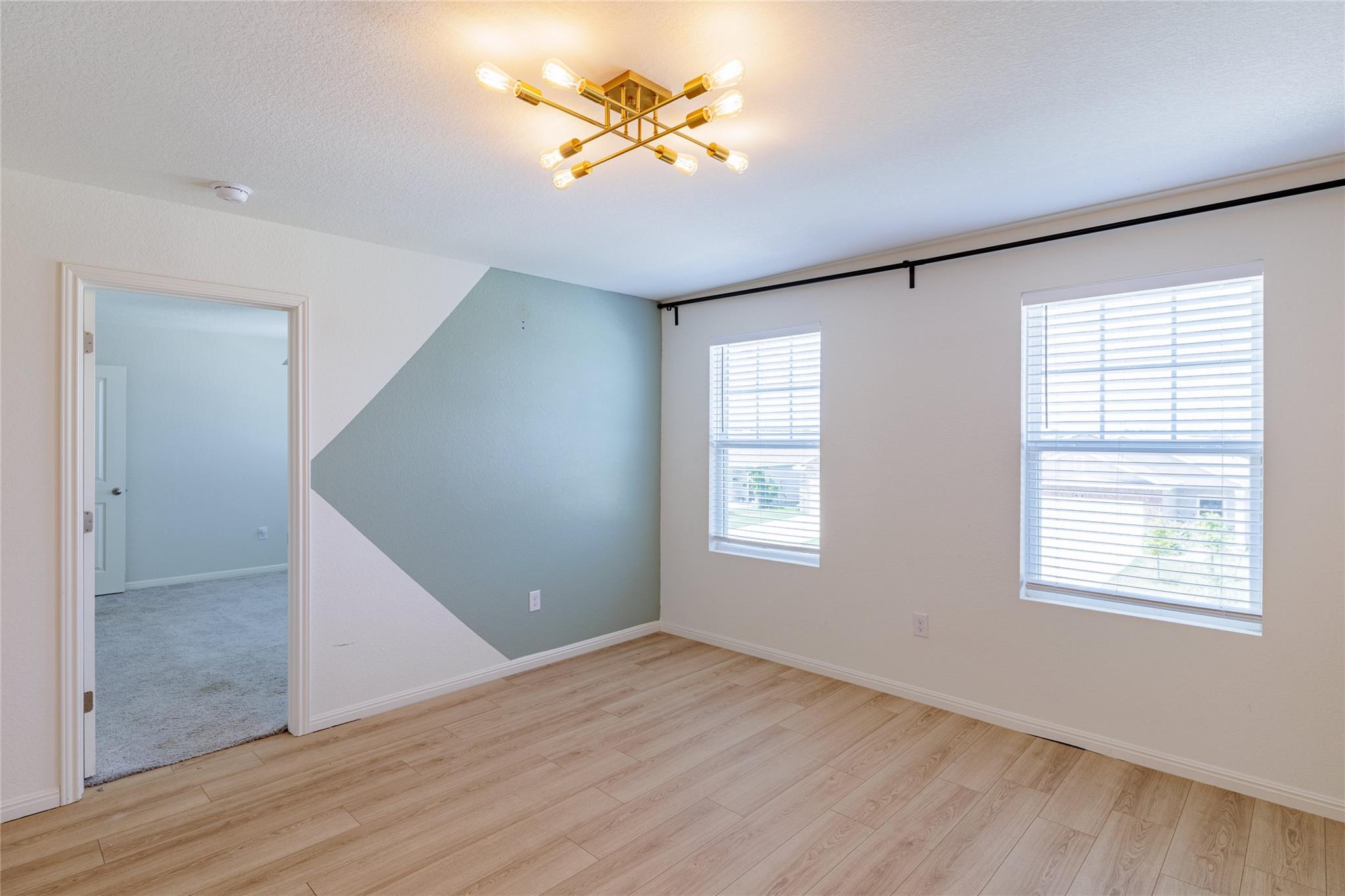 225 Wonderful Life Way, Jarrell, TX 76537