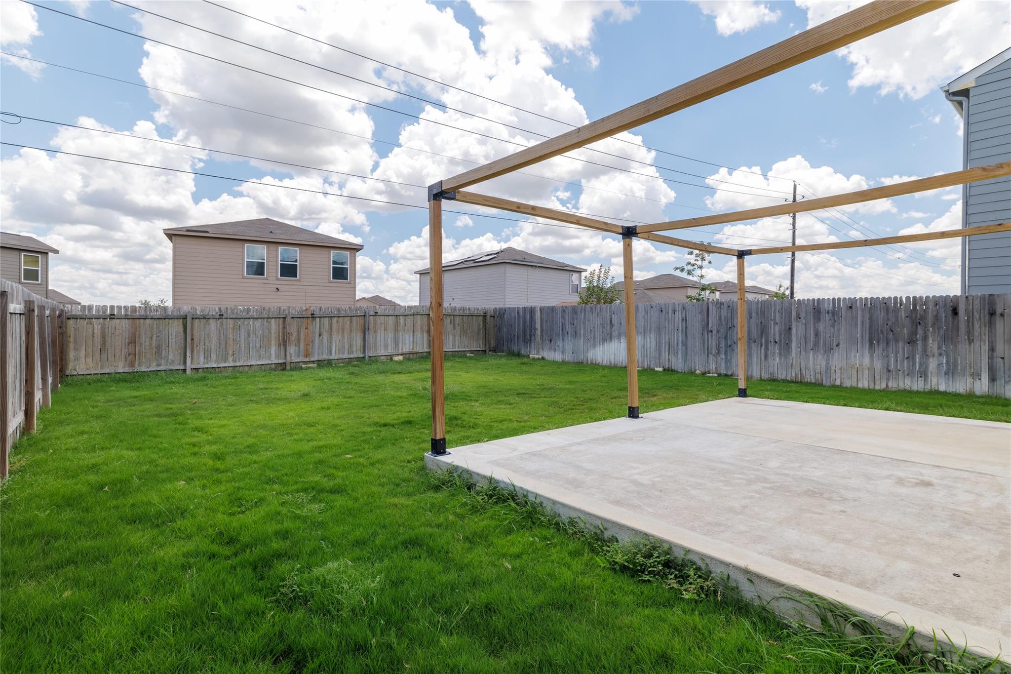 225 Wonderful Life Way, Jarrell, TX 76537