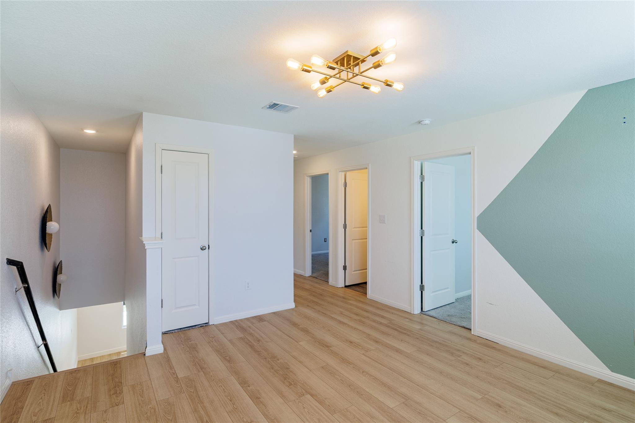 225 Wonderful Life Way, Jarrell, TX 76537