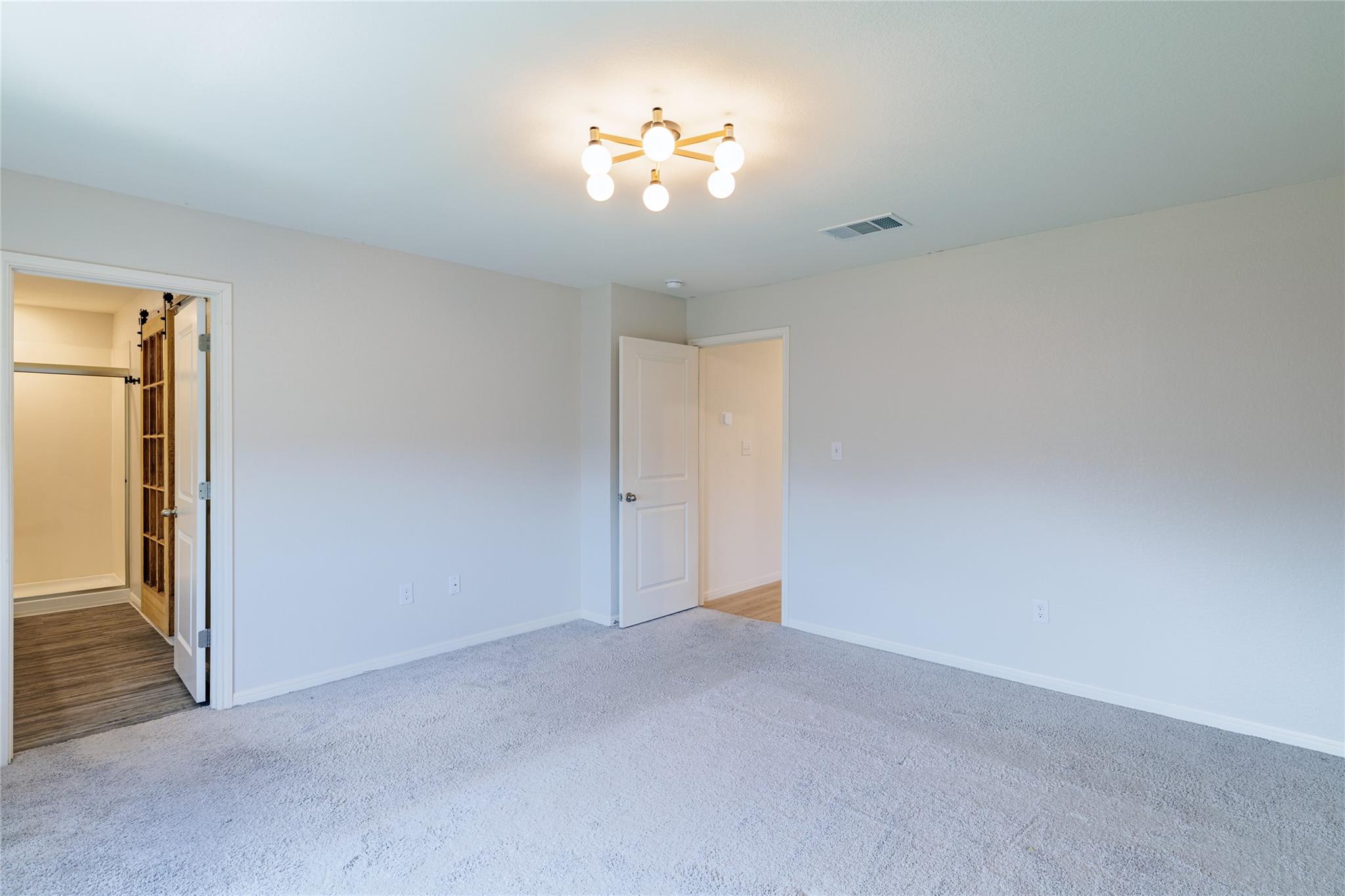 225 Wonderful Life Way, Jarrell, TX 76537