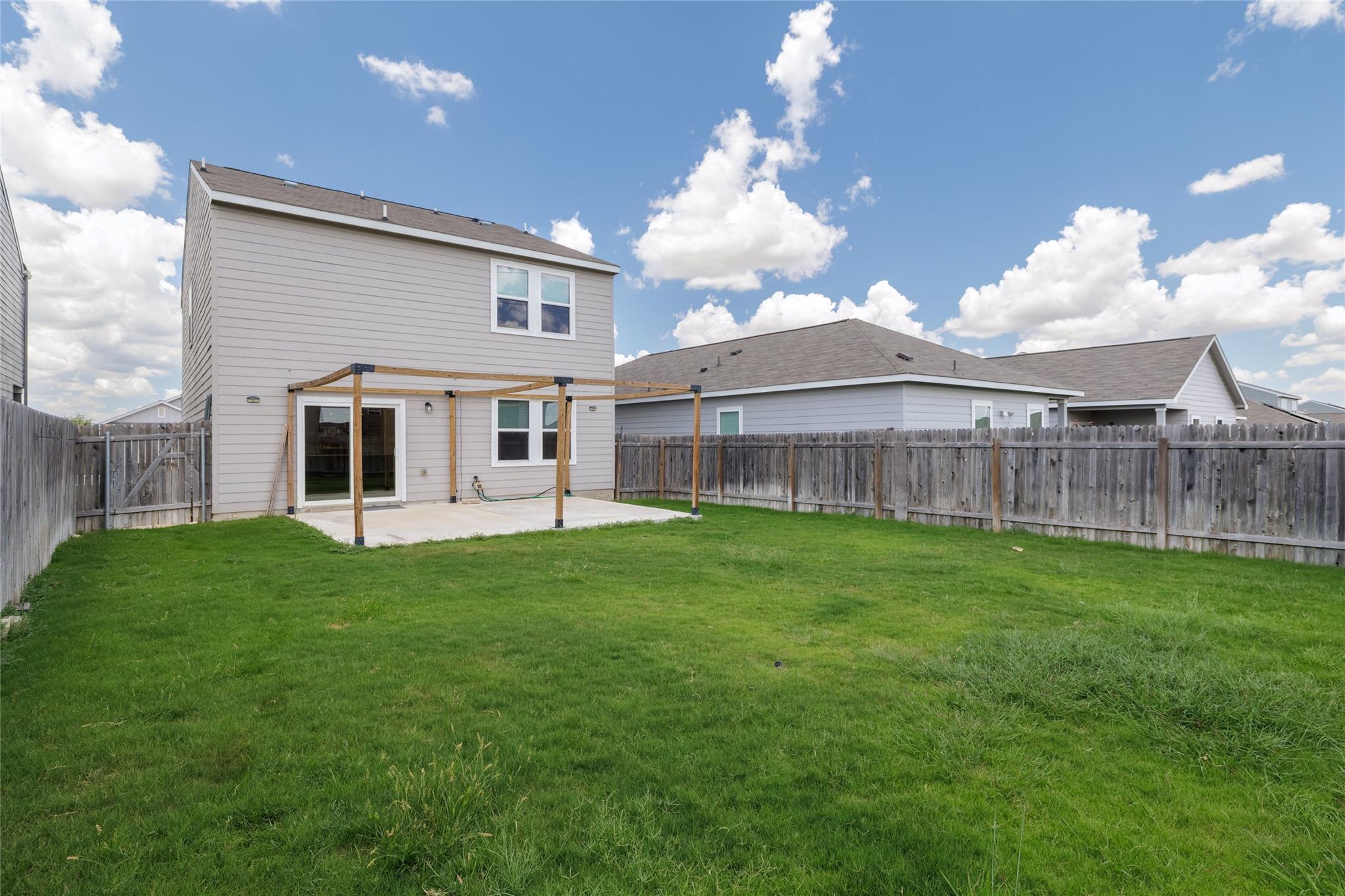 225 Wonderful Life Way, Jarrell, TX 76537