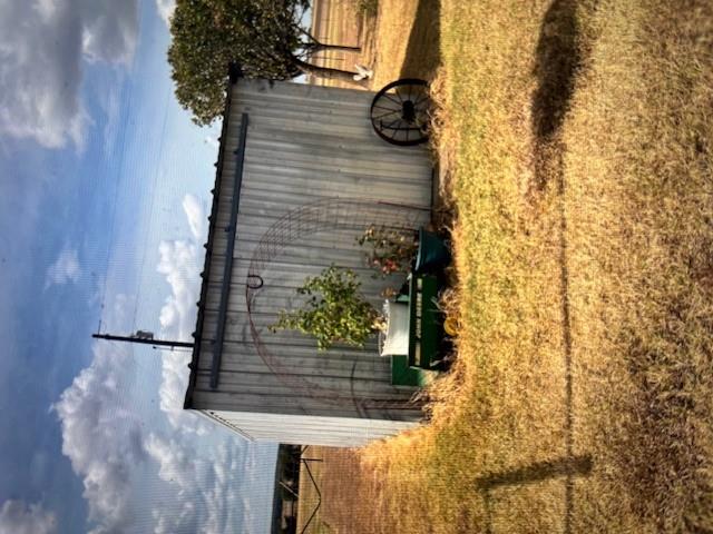 1375 CR 320, Granger, TX 76530