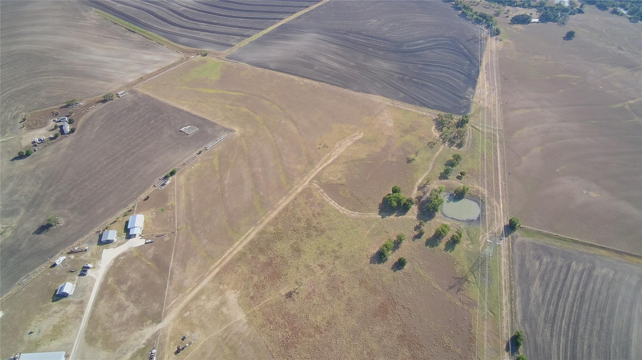 1375 CR 320, Granger, TX 76530