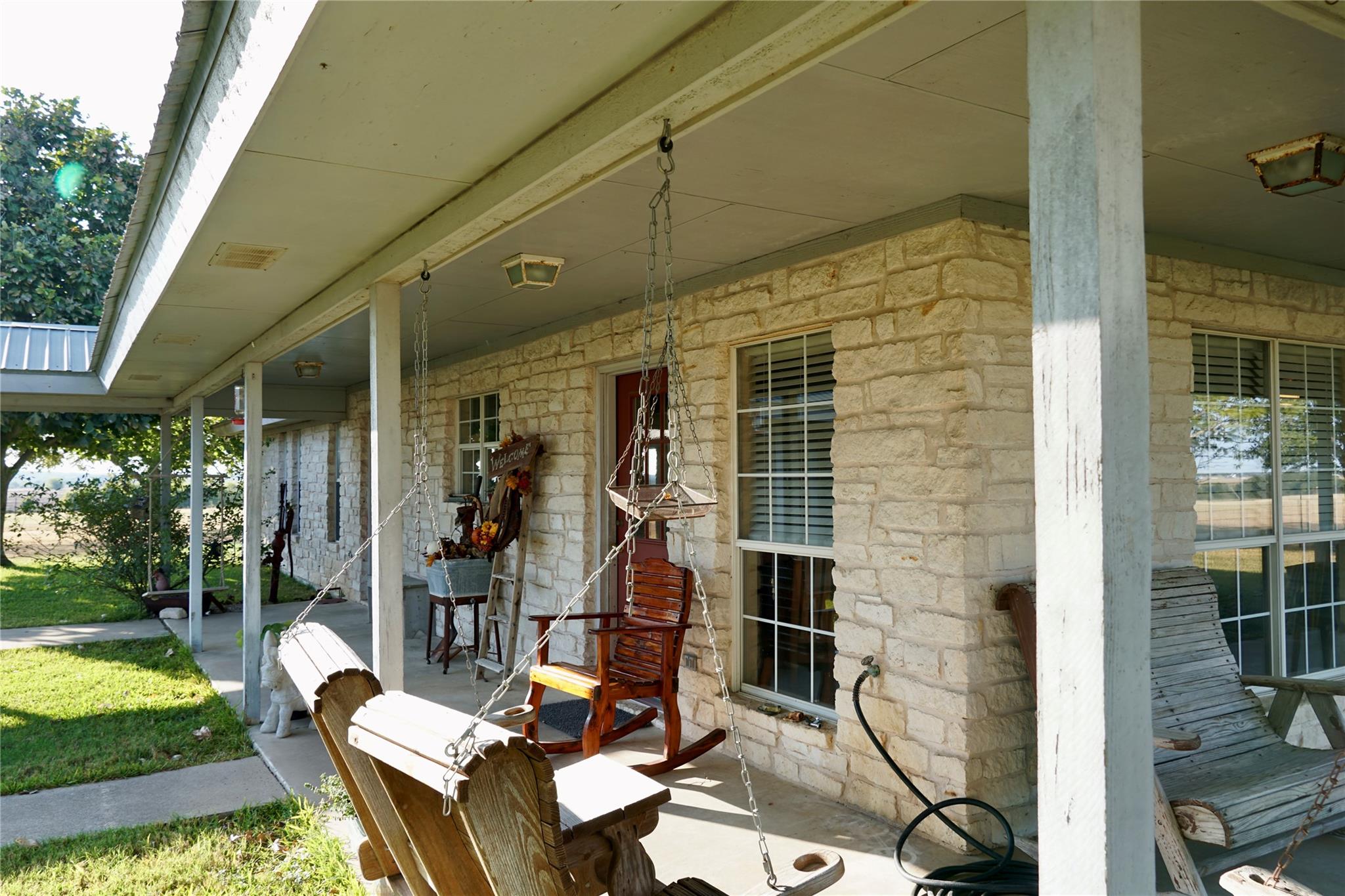 1375 CR 320, Granger, TX 76530