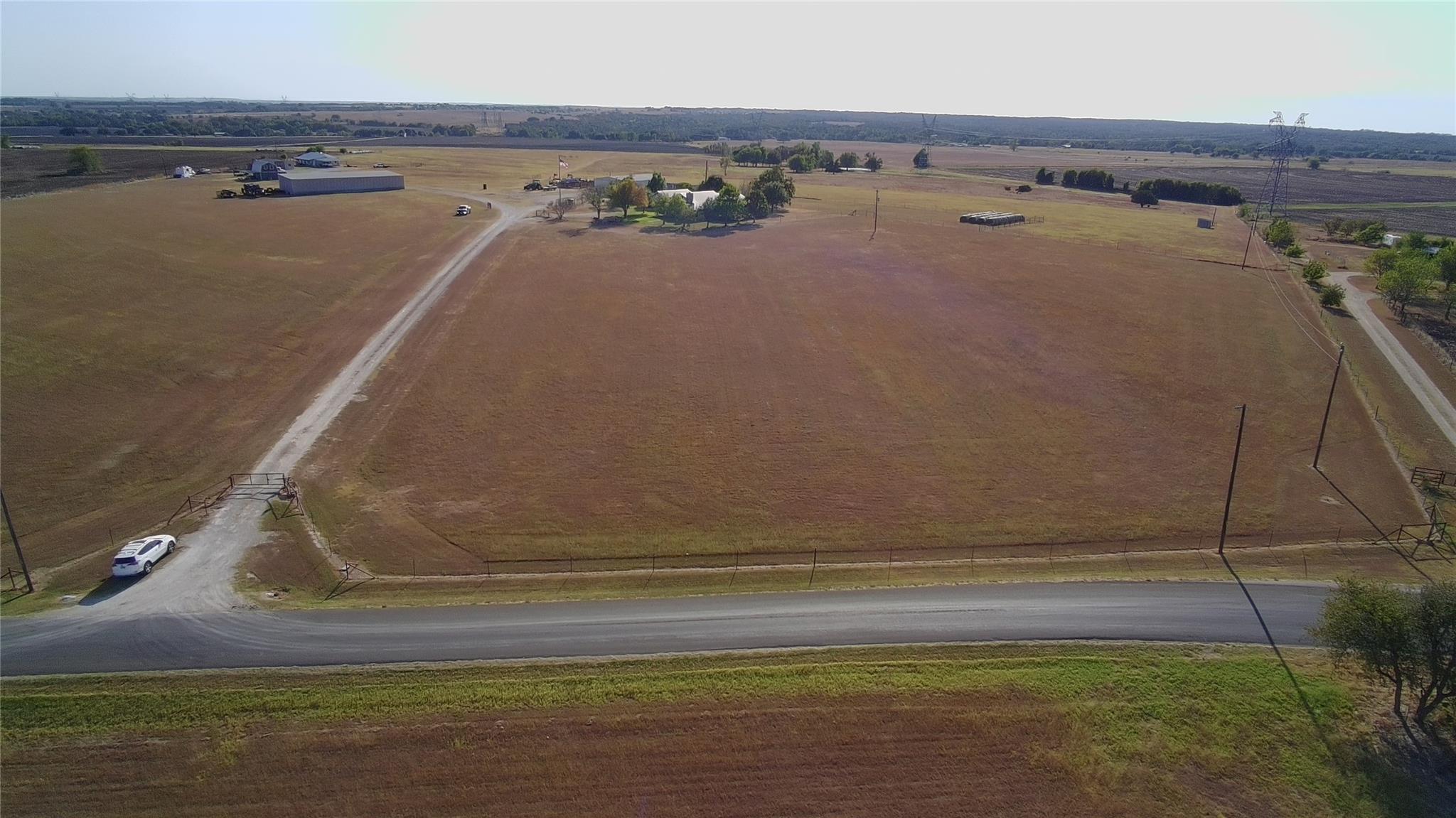 1375 CR 320, Granger, TX 76530