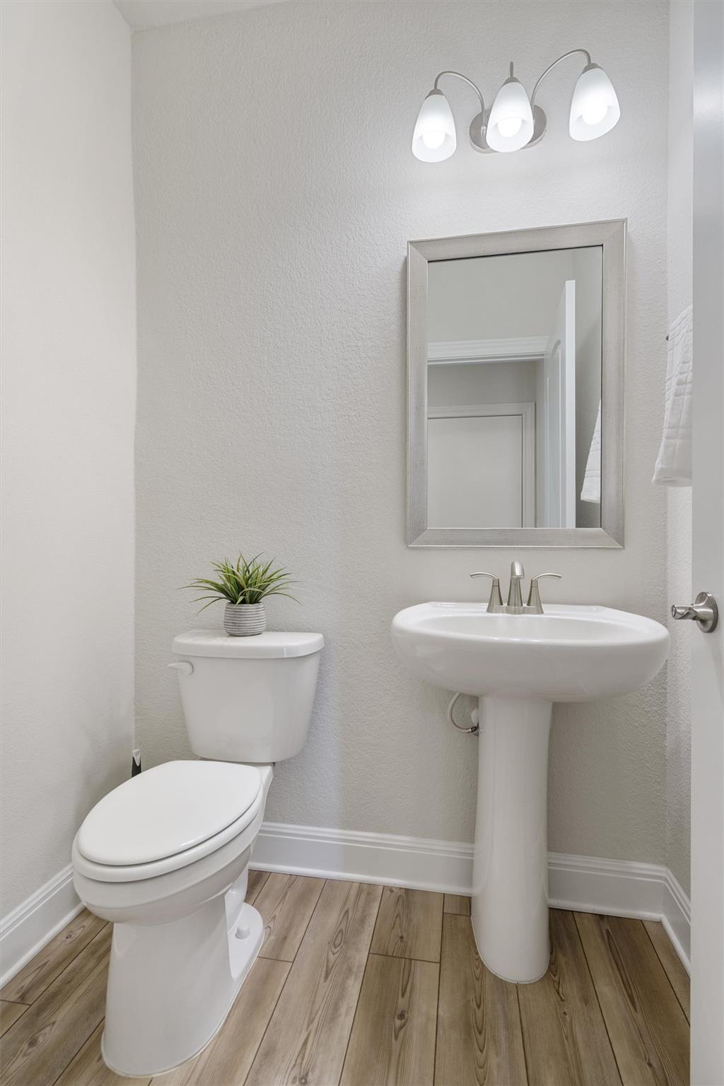 511 Wooden Rail Ln, Georgetown, TX 78633