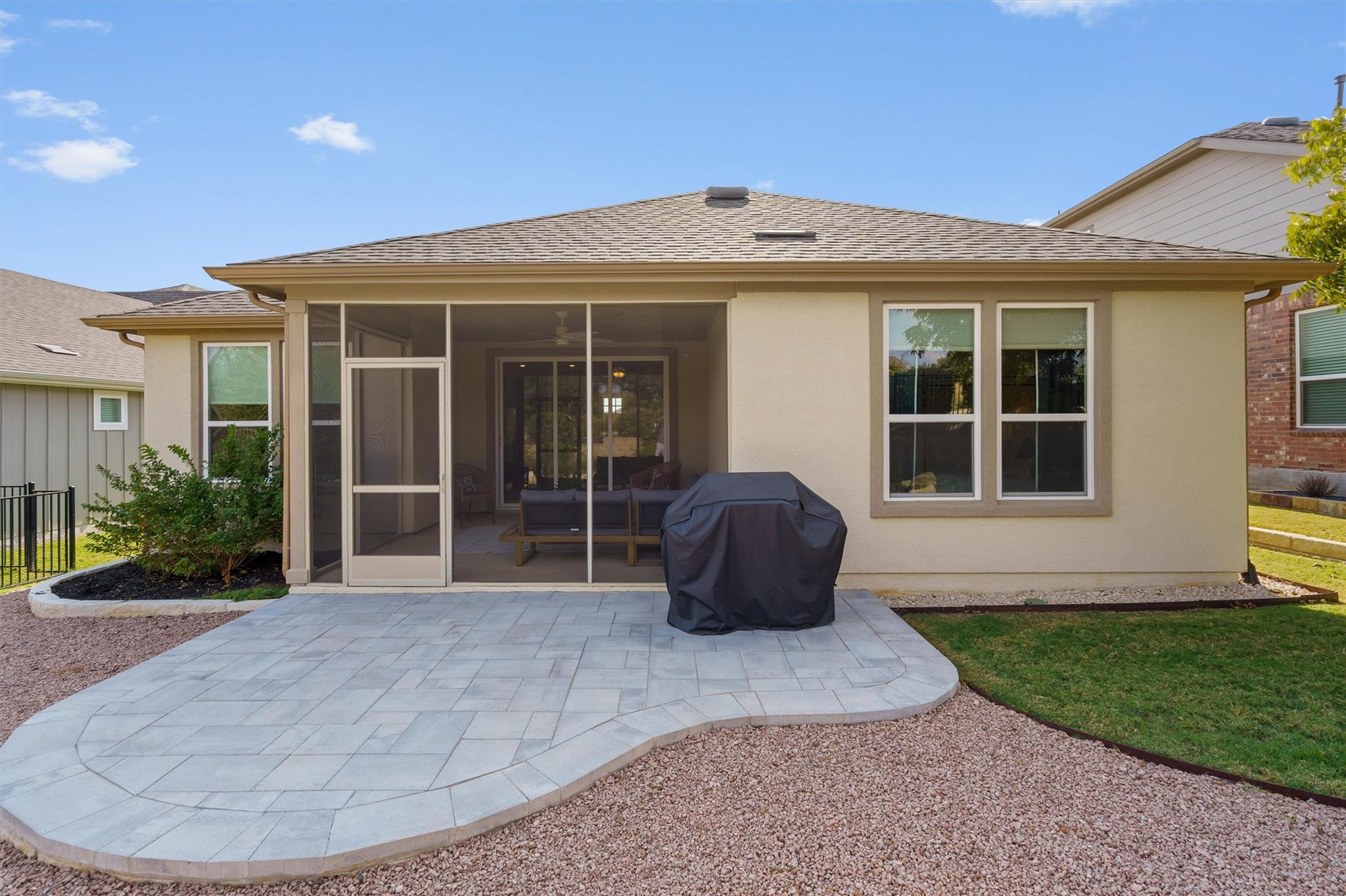 511 Wooden Rail Ln, Georgetown, TX 78633