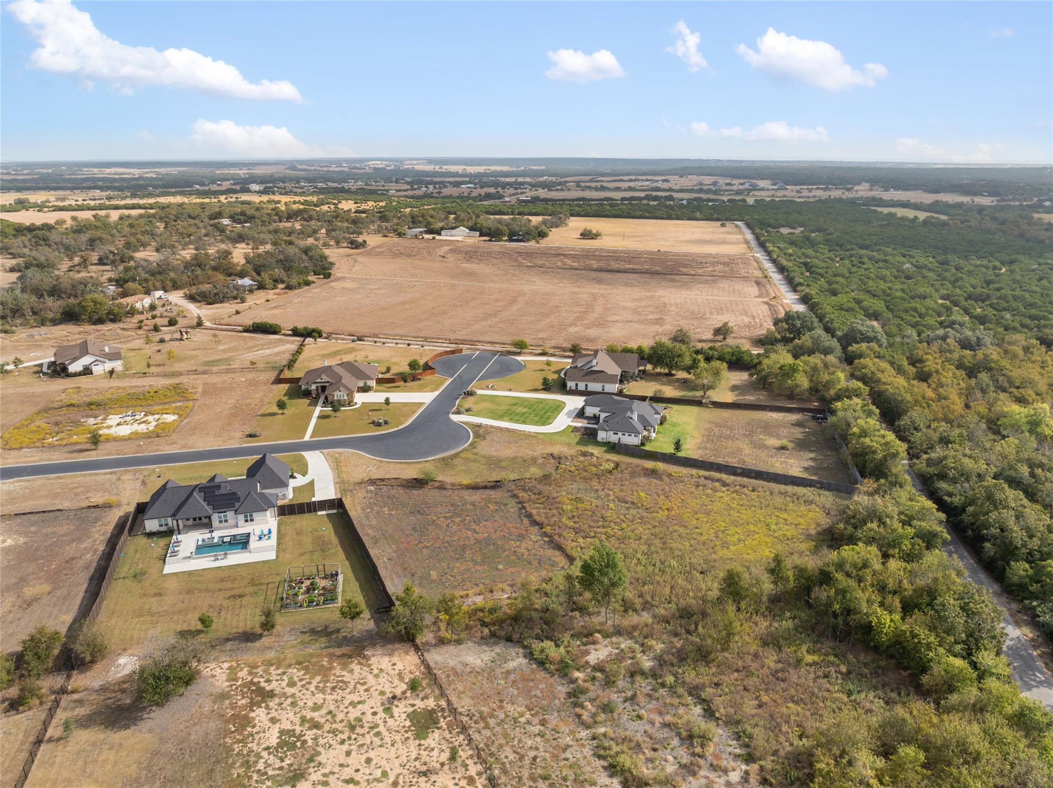 120 Huerta Rd, Florence, TX 76527