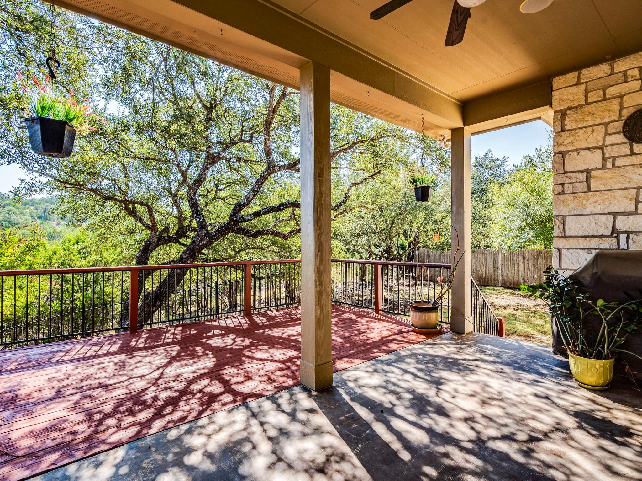 21708 Agarito Ln, Spicewood, TX 78669