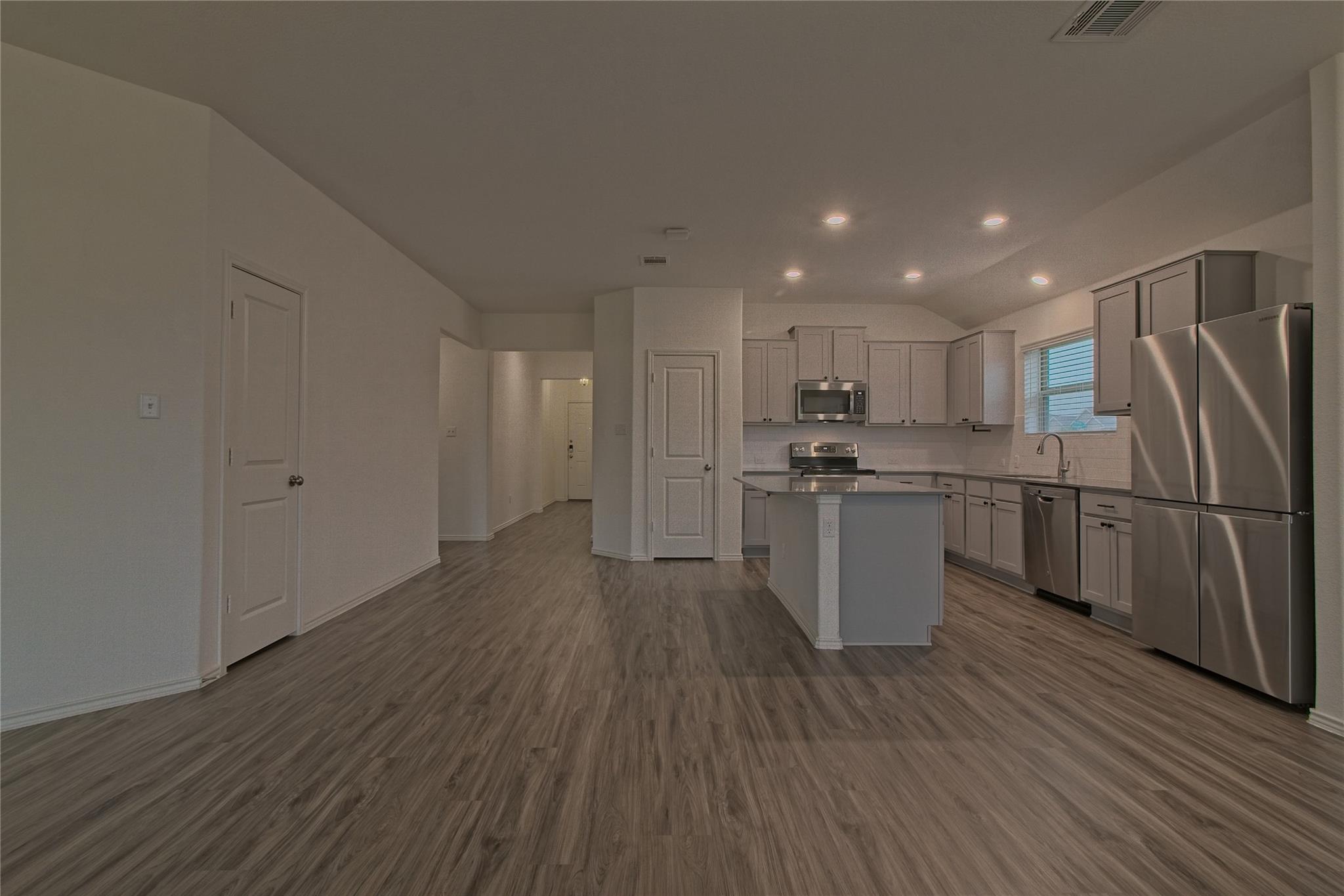 108 Pumpkin Dr, Hutto, TX 78634