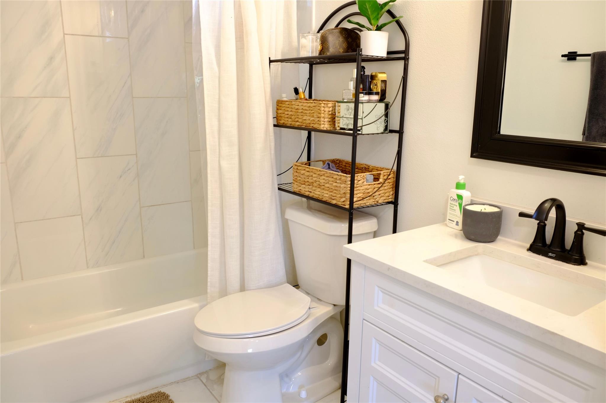 1401 Marcus Pl # B, Austin, TX 78721