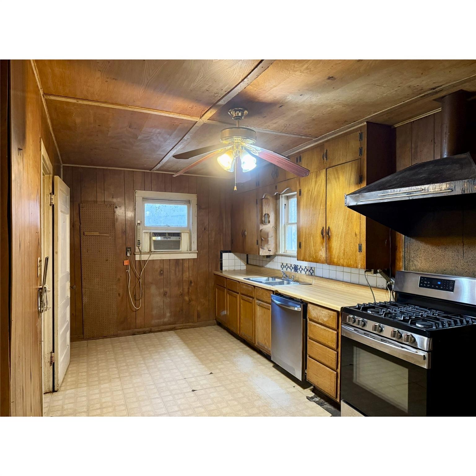 14456 Agarita Rd, Austin, TX 78734