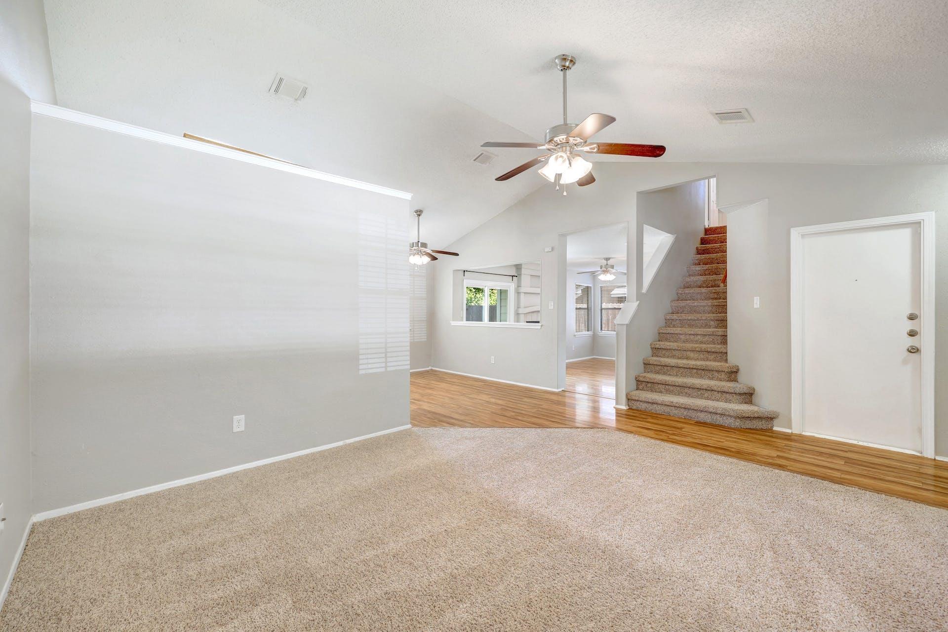 2102 Bluebonnet Dr, Round Rock, TX 78664