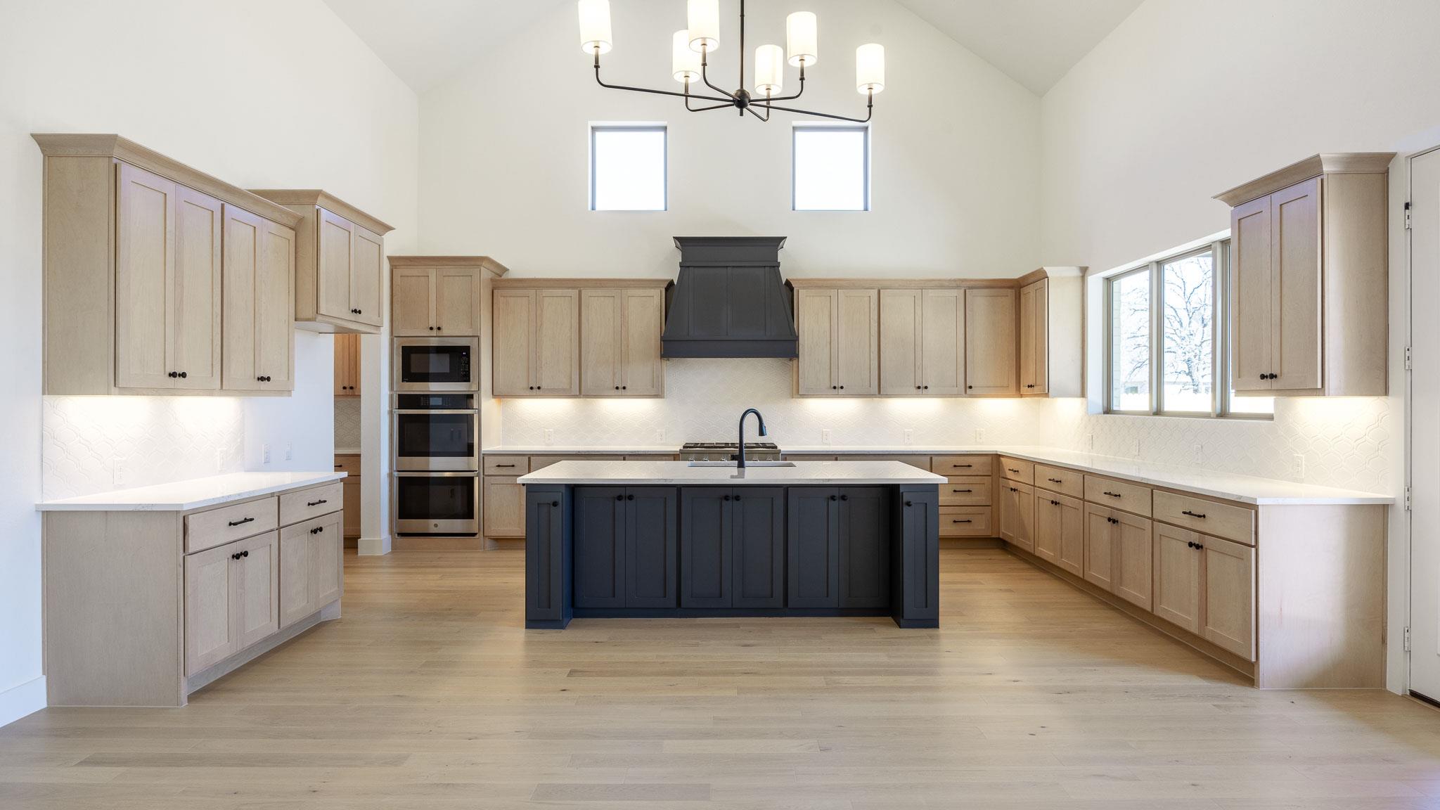 138 Oswalt Way, Liberty Hill, TX 78642