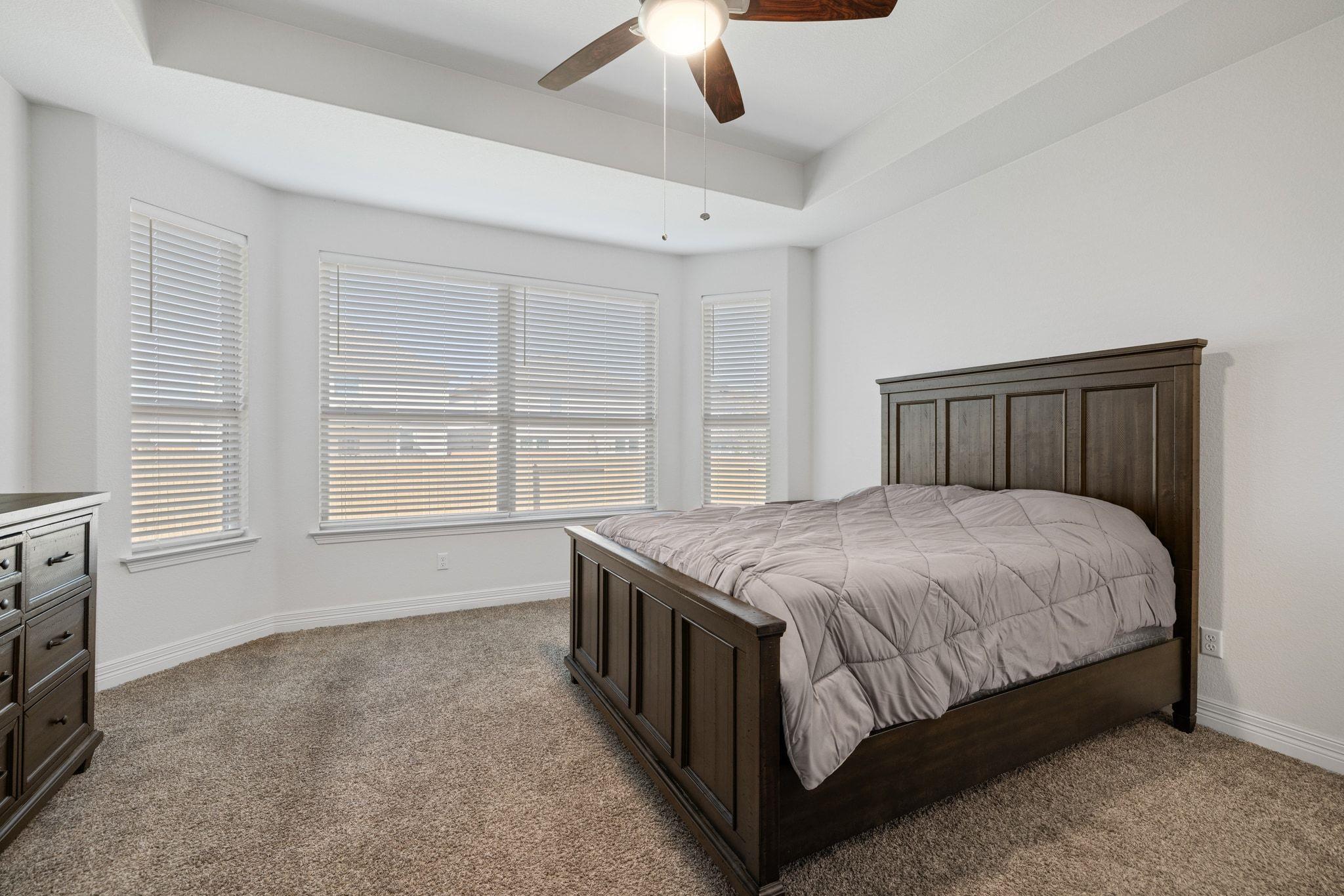 704 Muster Bnd, Georgetown, TX 78626