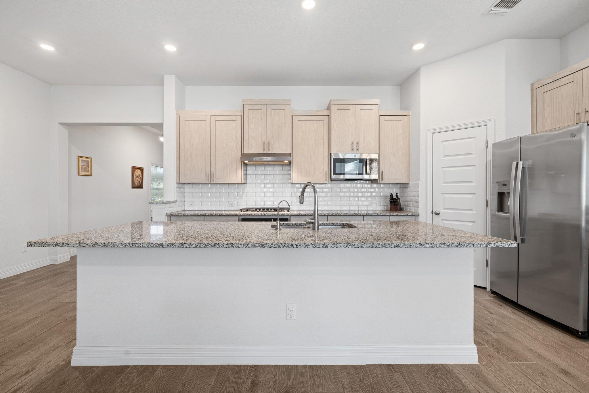 704 Muster Bnd, Georgetown, TX 78626