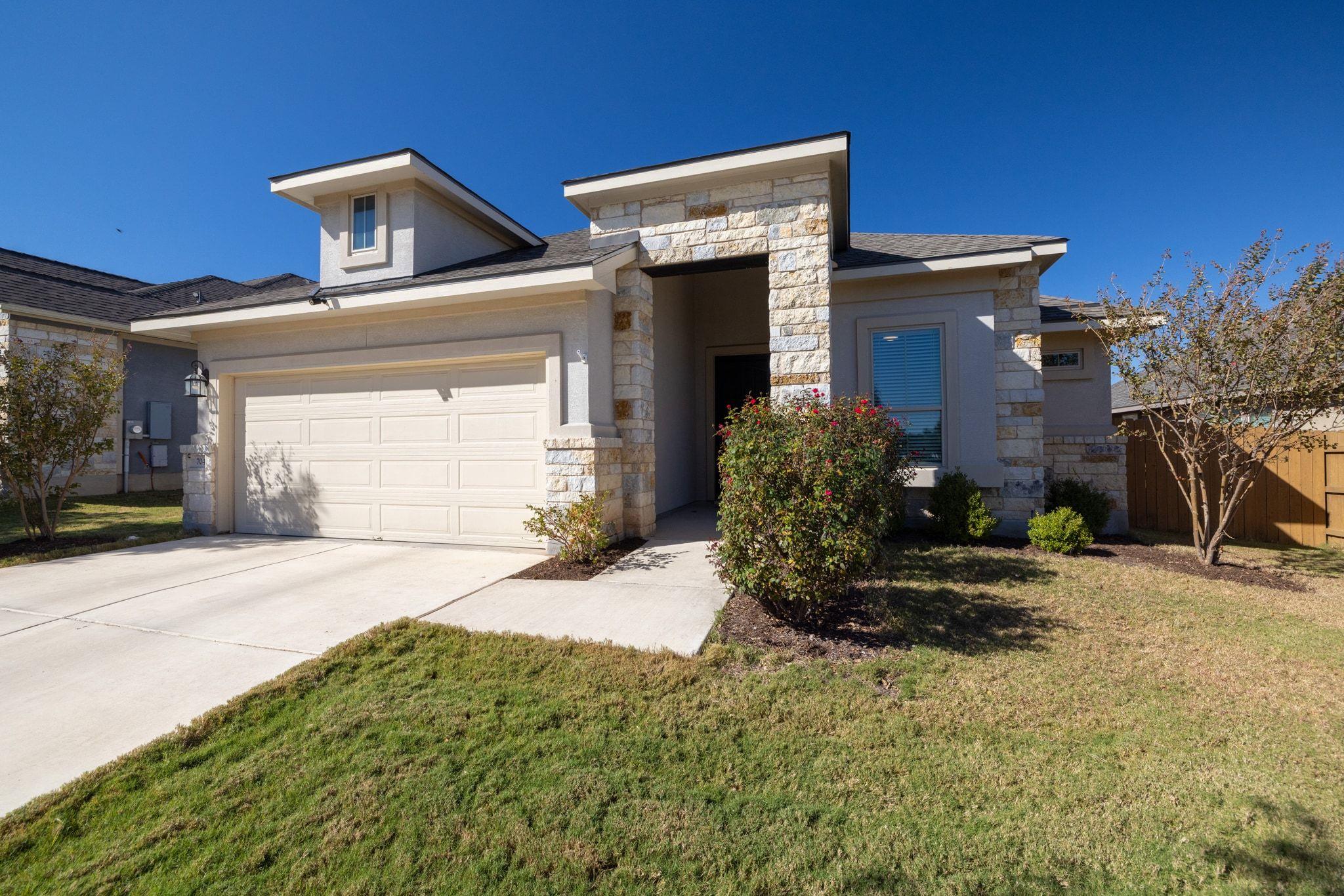 704 Muster Bnd, Georgetown, TX 78626