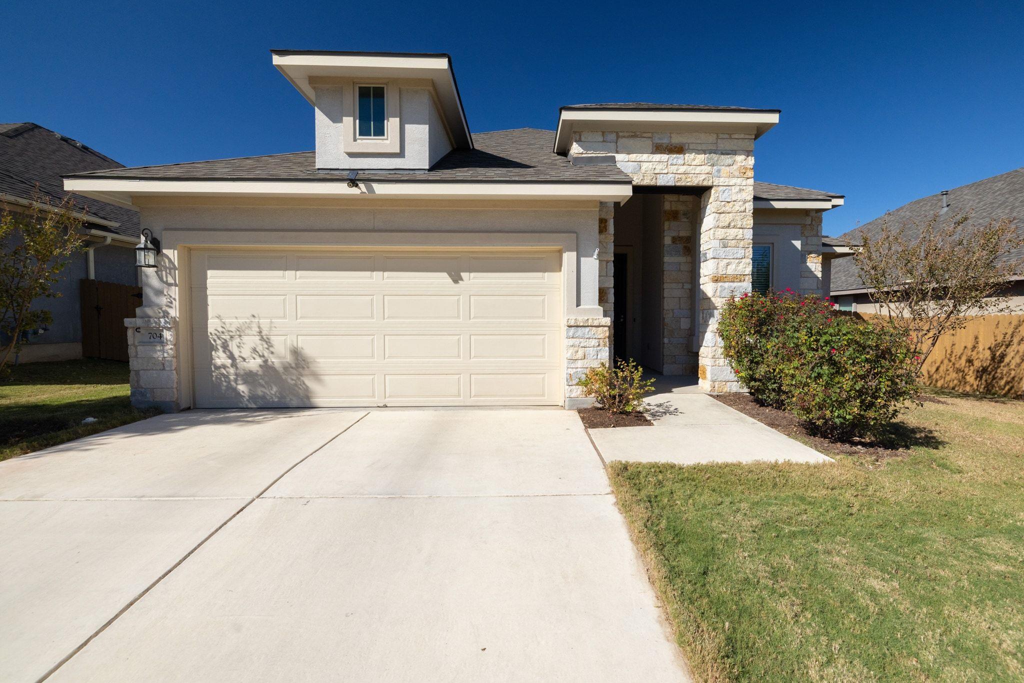 704 Muster Bnd, Georgetown, TX 78626