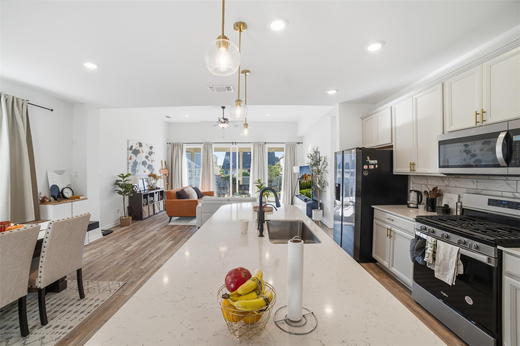 232 Turnbuckle Bnd, Leander, TX 78641